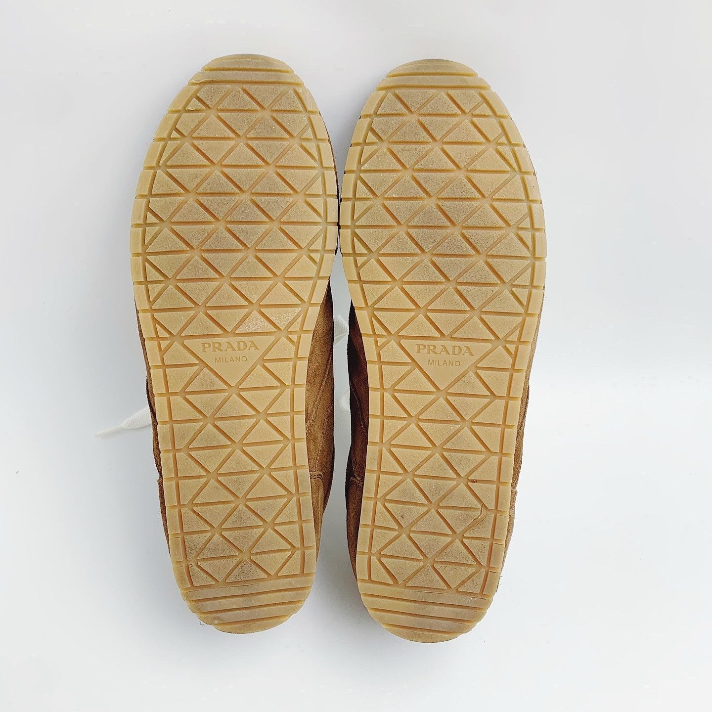Prada Prada Suede Low-Top Sneakers Size 37.5 Size US 7.5 / IT 37.5 - 4 Thumbnail