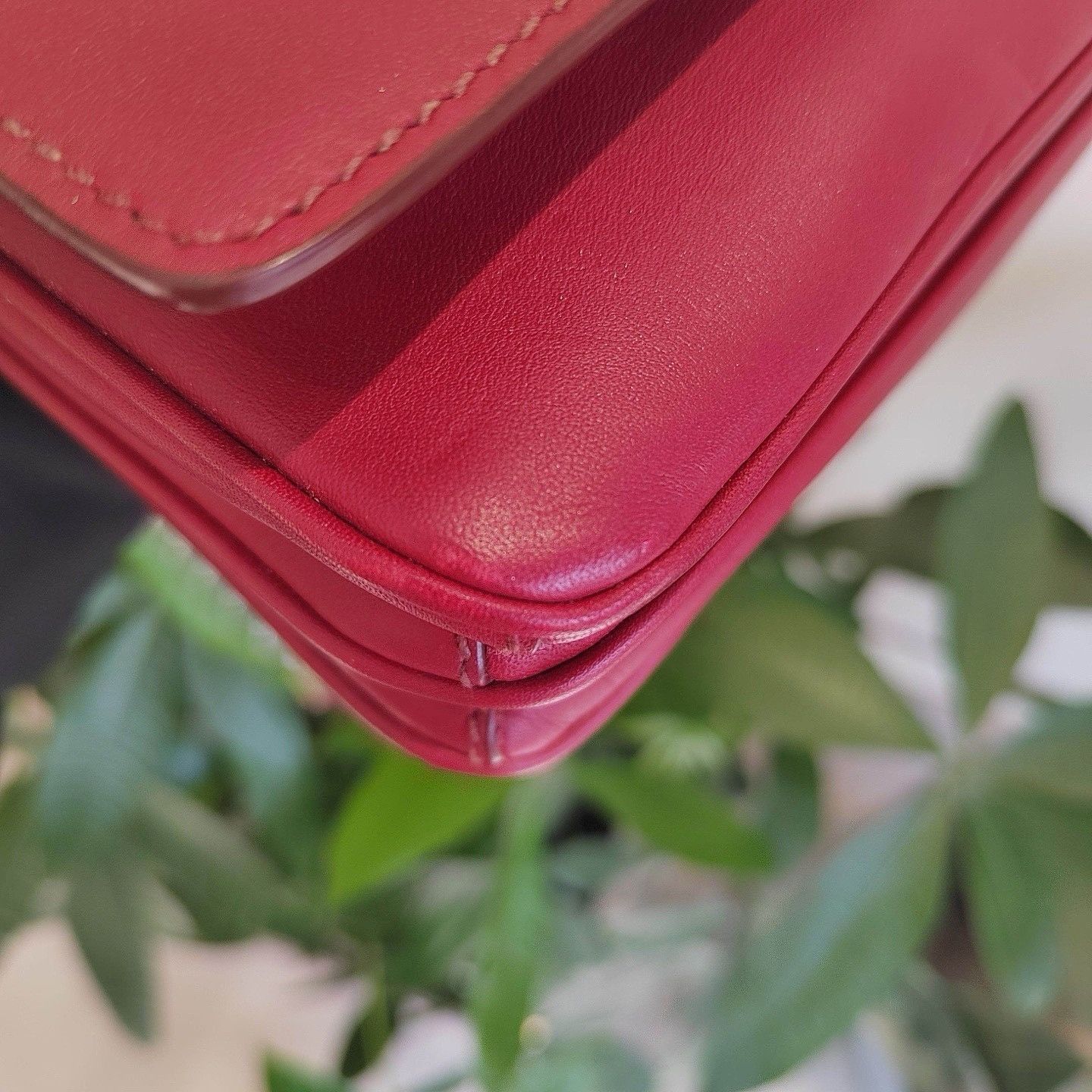 Prada Prada Red Leather Chain Shoulder Bag Size ONE SIZE - 14 Thumbnail