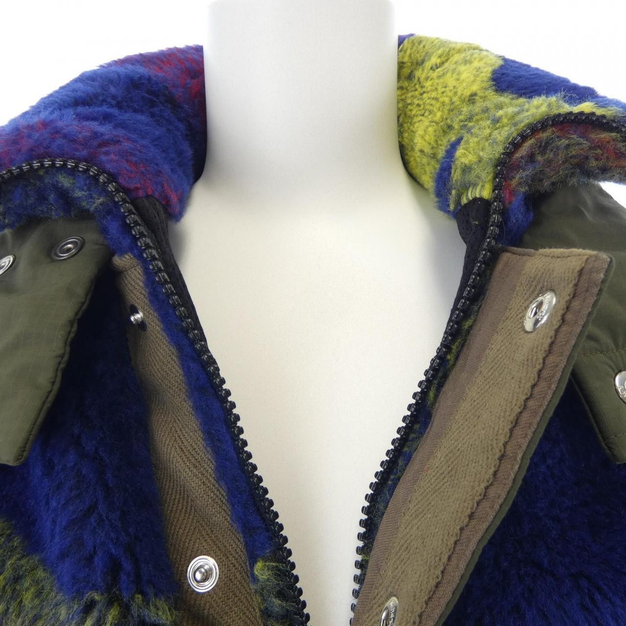 Sacai Sacai Sacai KAWS Blouson Textile Outerwear 21-02559M DUTY FREE for USA Size ONE SIZE - 5 Thumbnail