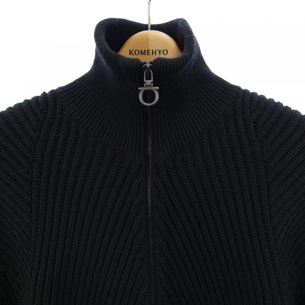 Salvatore Ferragamo Salvatore Ferragamo Salvatore Ferragamo Jacket Others Outerwear 121095 DUTY FREE for USA Size ONE SIZE - 5 Thumbnail