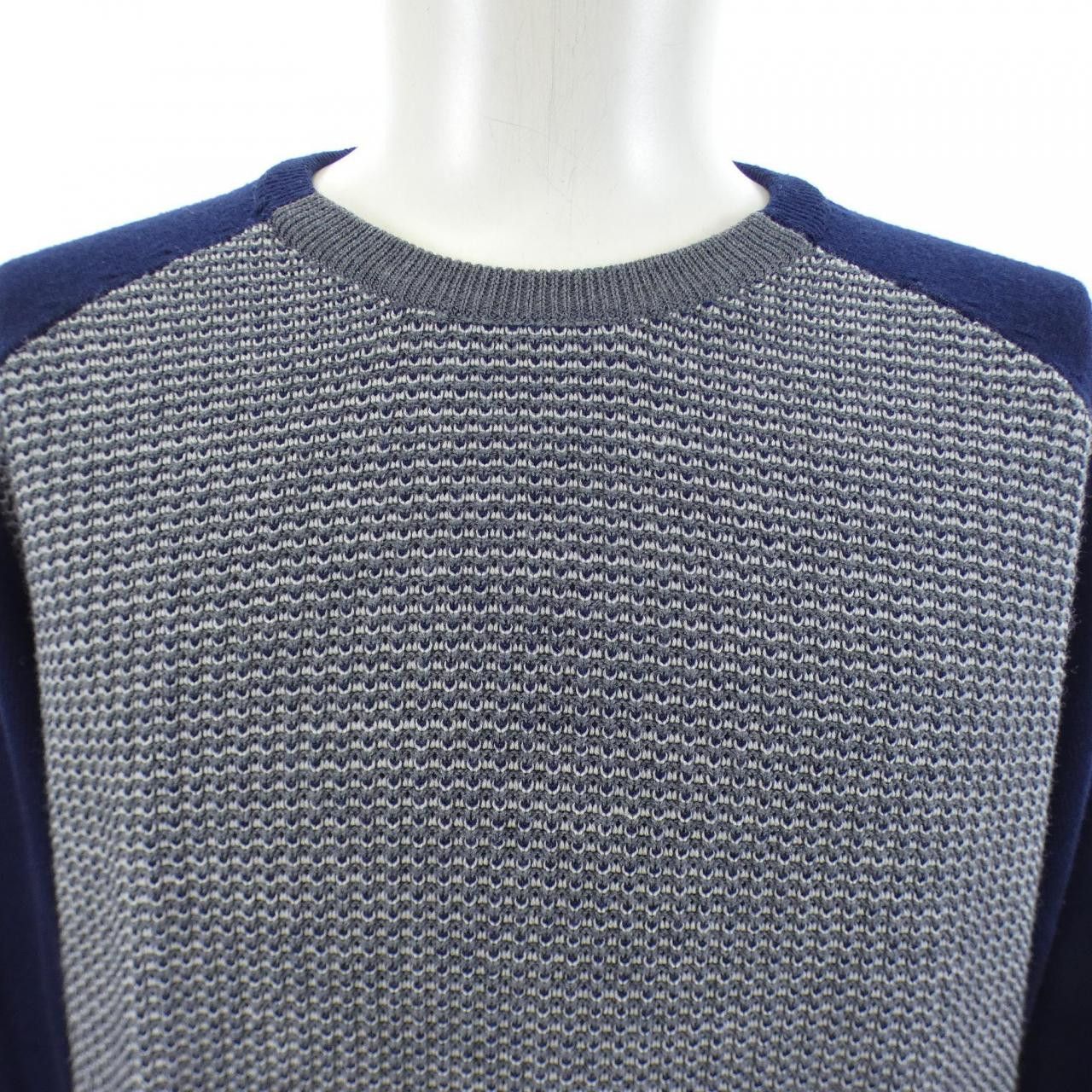 Salvatore Ferragamo Salvatore Ferragamo Salvatore Ferragamo Knitwear Textile Tops DUTY FREE for USA Size ONE SIZE - 5 Thumbnail