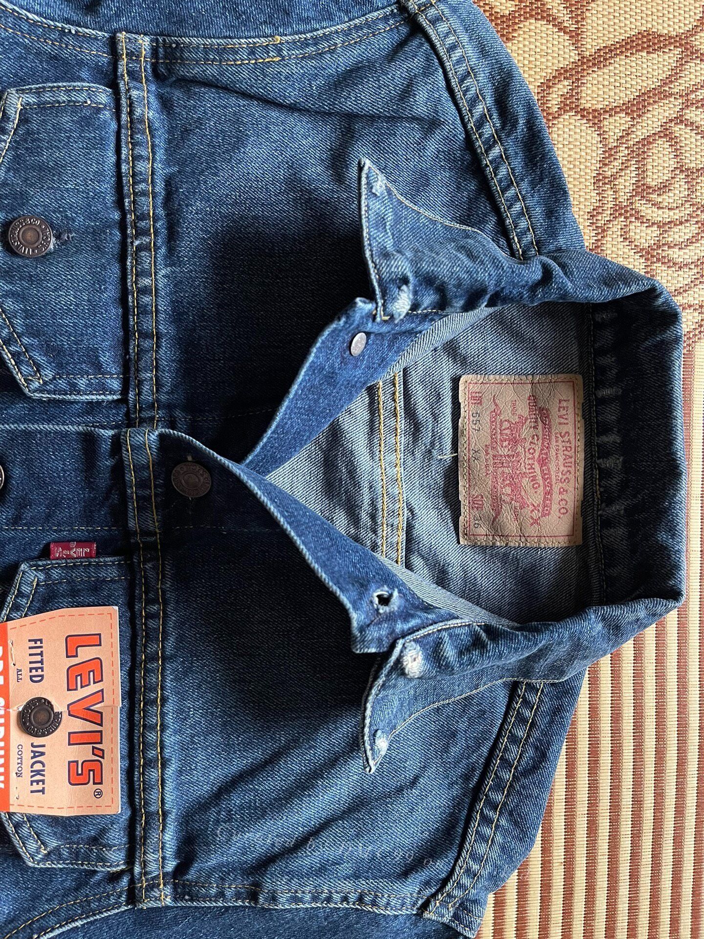 Levi's Vintage Clothing Levi's LVC 557xx Washed Denim Jacket Size US M / EU 48-50 / 2 - 7 Thumbnail