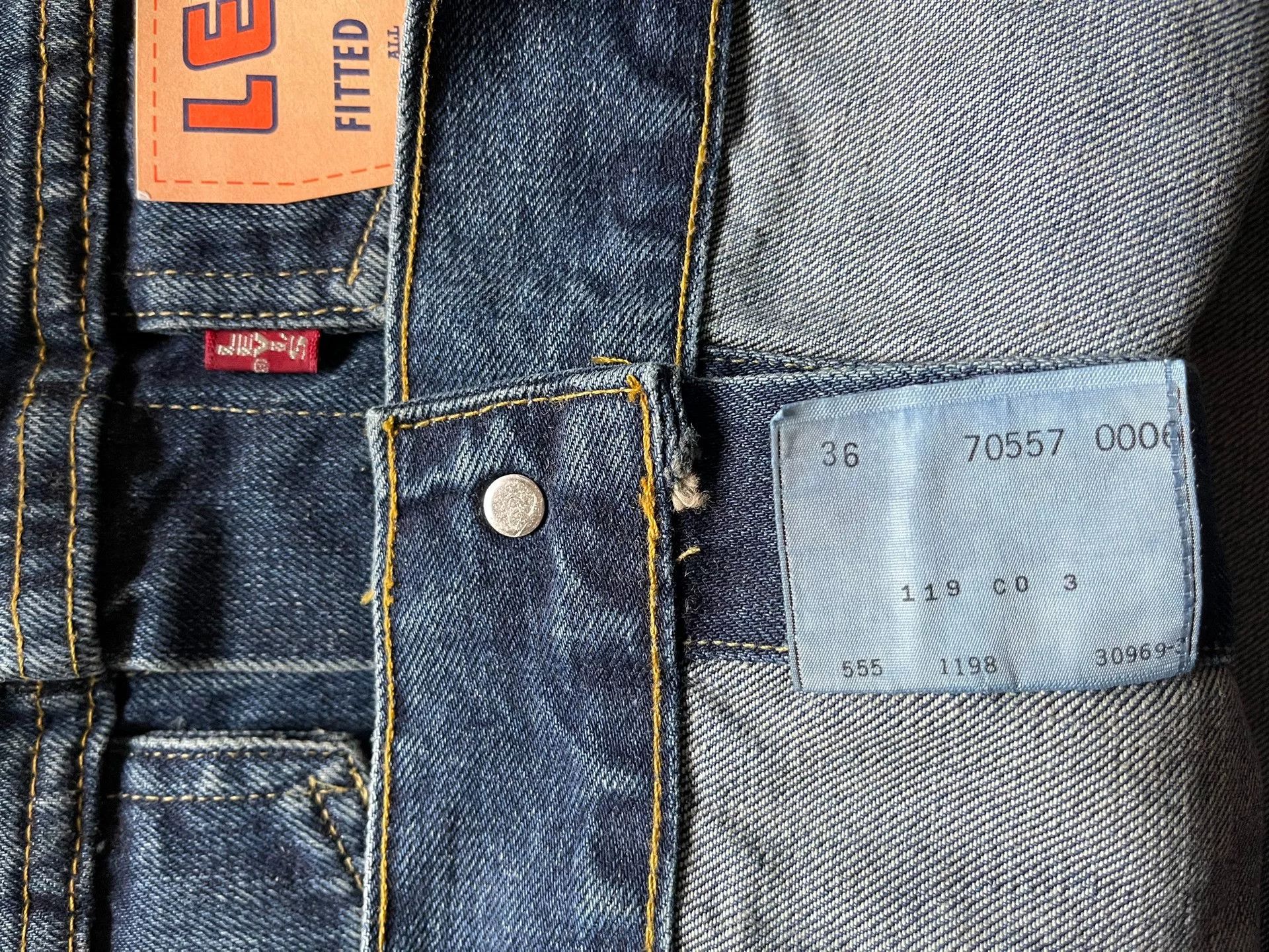 Levi's Vintage Clothing Levi's LVC 557xx Washed Denim Jacket Size US M / EU 48-50 / 2 - 8 Thumbnail