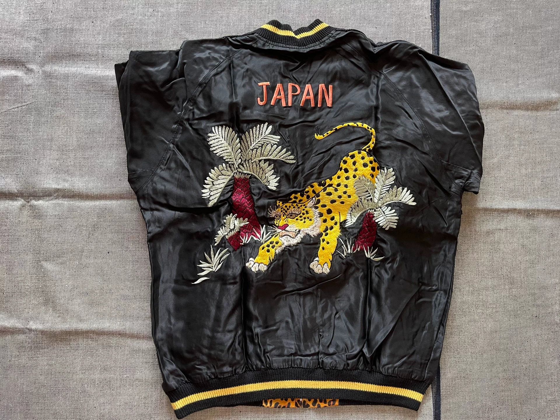 Beams Japan Toyo Beams Leopard Sukajan Embroidery Jacket Size US L / EU 52-54 / 3 - 4 Thumbnail