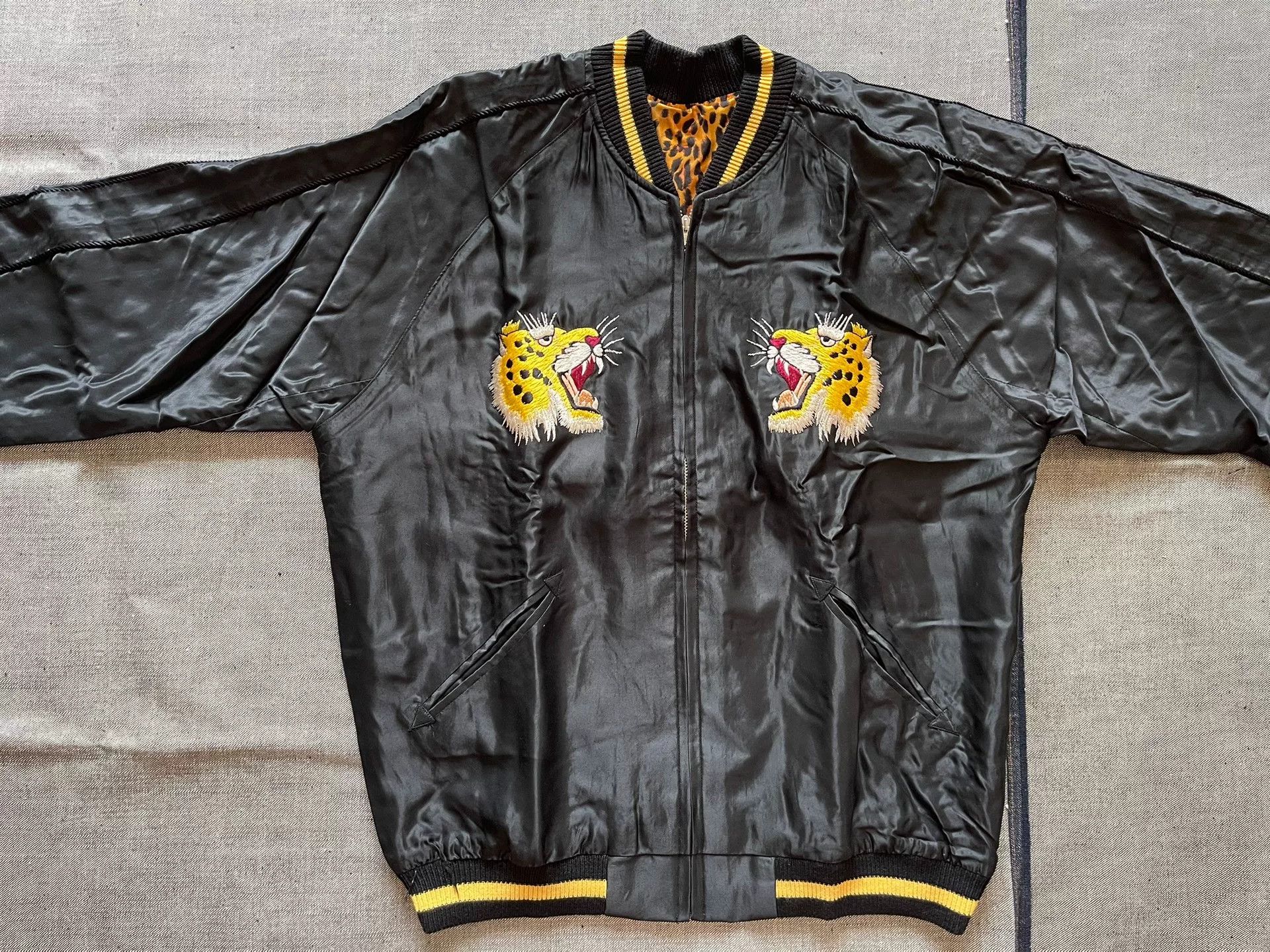 Beams Japan Toyo Beams Leopard Sukajan Embroidery Jacket Size US L / EU 52-54 / 3 - 2 Thumbnail