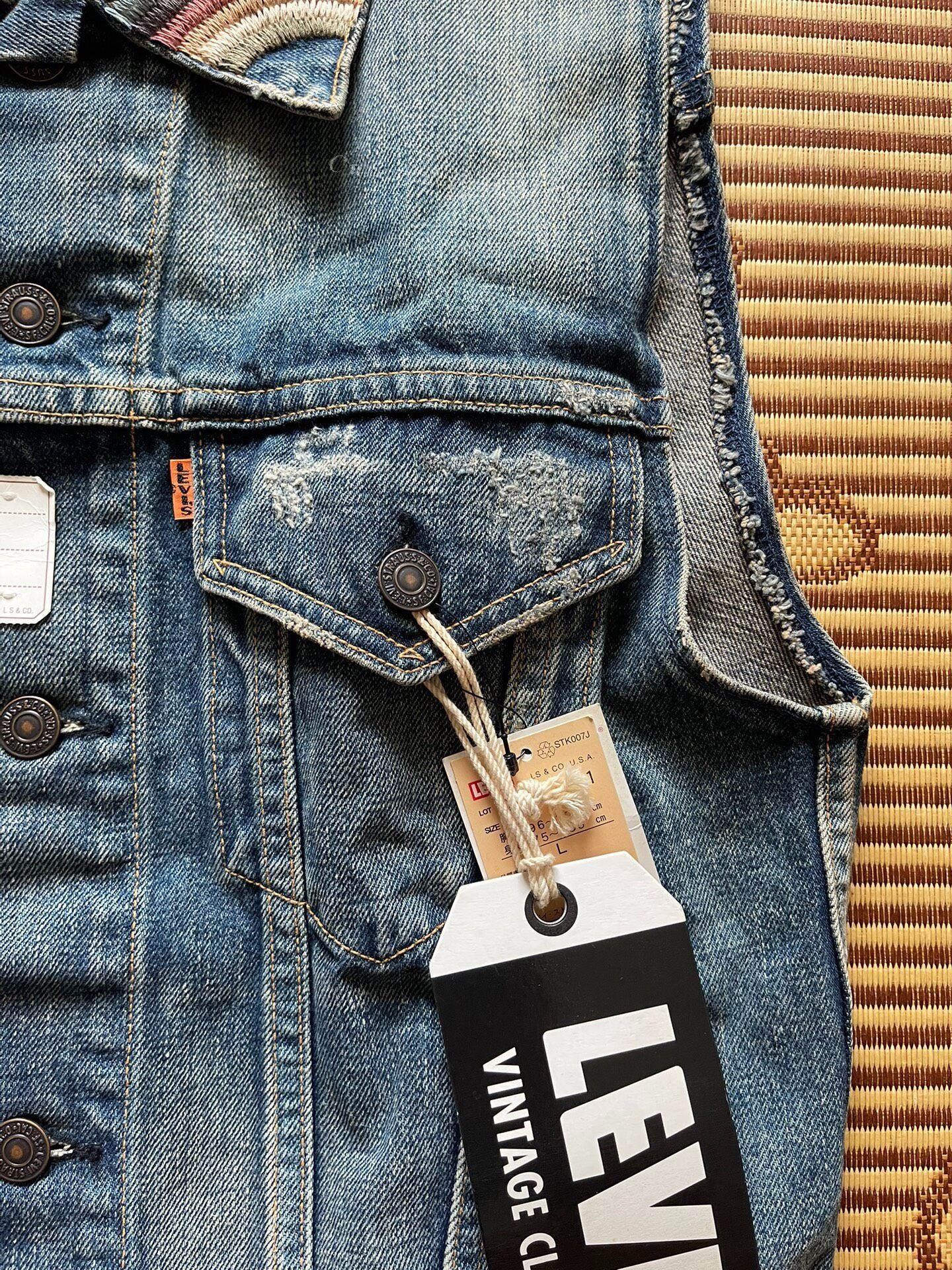 Levi's Vintage Clothing Levis LVC 3rd Washed Denim Embroidered Vest Size US XXS / EU 40 - 4 Thumbnail