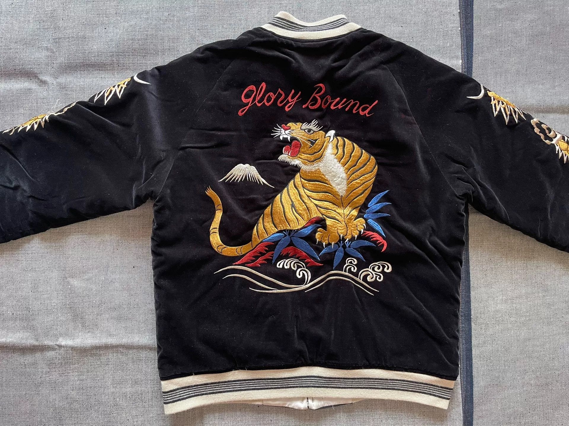 Other Yokosuka Embroidered Tiger Cobra Jacket Size US S / EU 44-46 / 1 - 3 Thumbnail