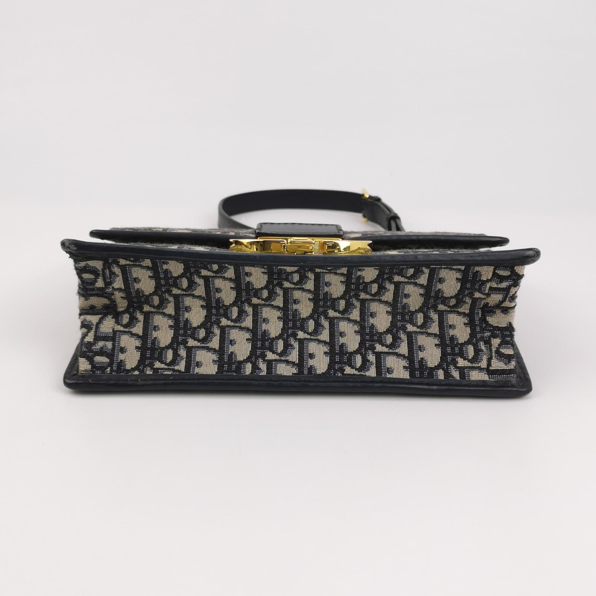 Dior Dior Women os Shoulder Bags Size ONE SIZE - 6 Thumbnail