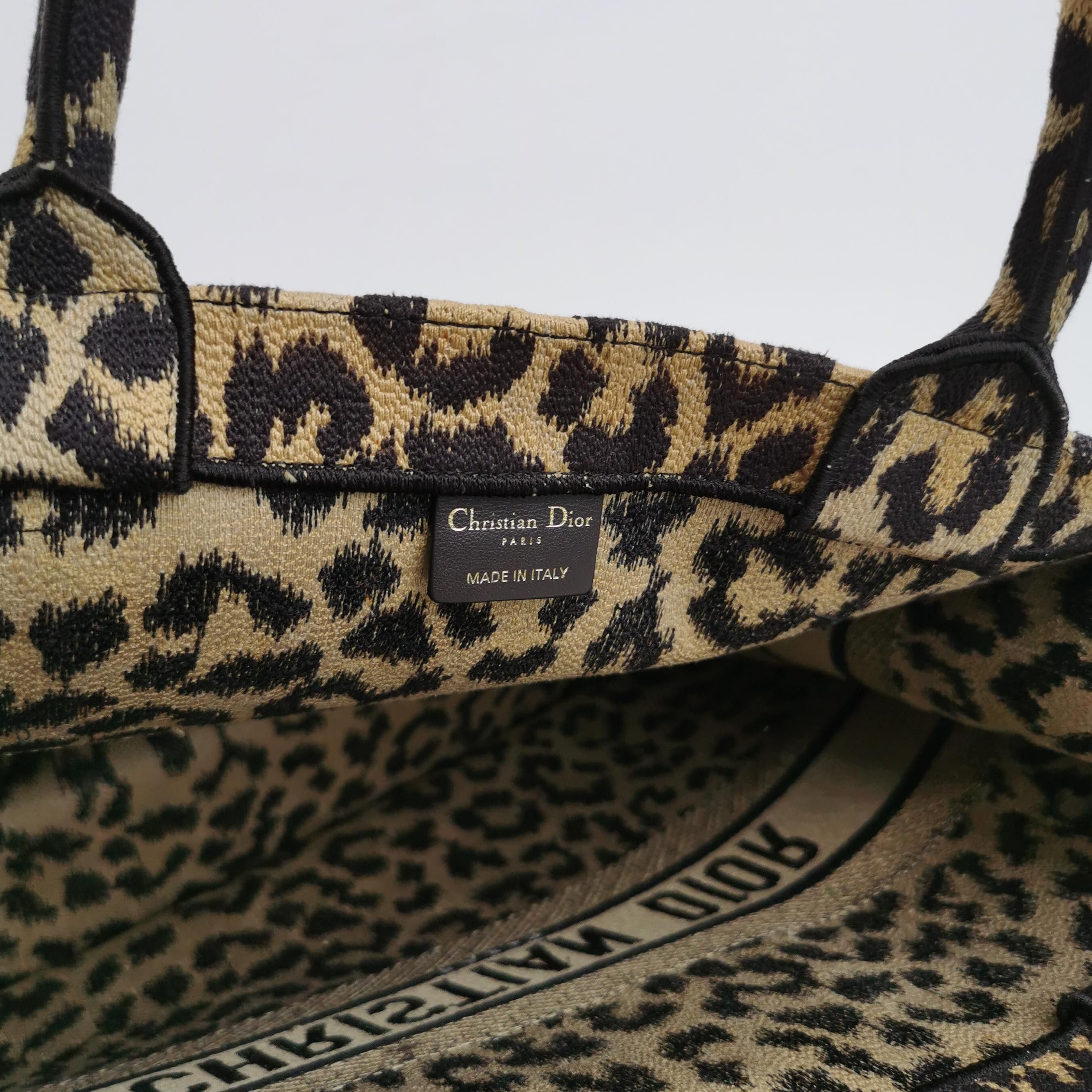 Dior Dior Women os Tote Bags Size ONE SIZE - 8 Thumbnail