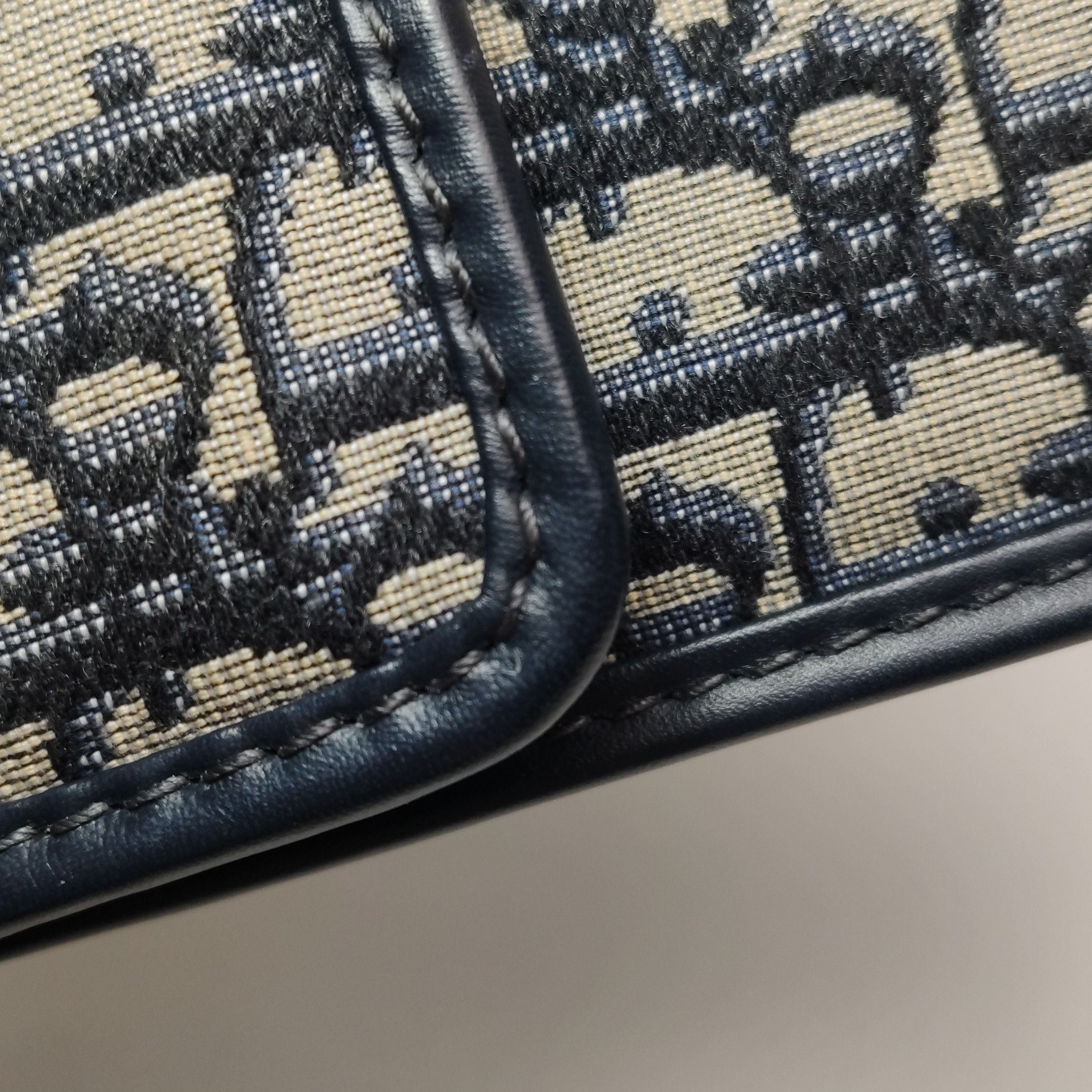 Dior Dior Women os Crossbody Bags Size ONE SIZE - 17 Thumbnail