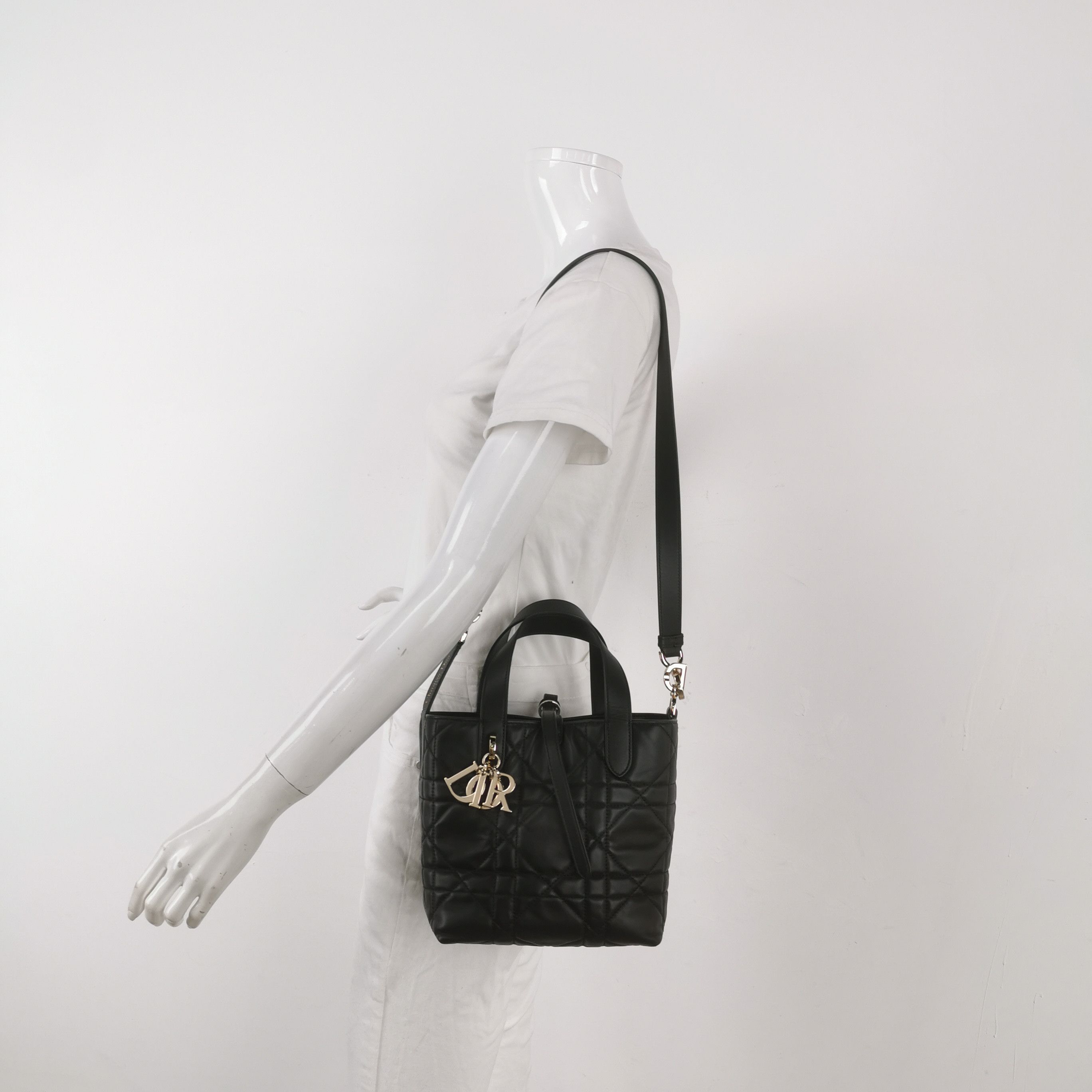 Dior Dior Women os Shoulder Bags Size ONE SIZE - 2 Thumbnail