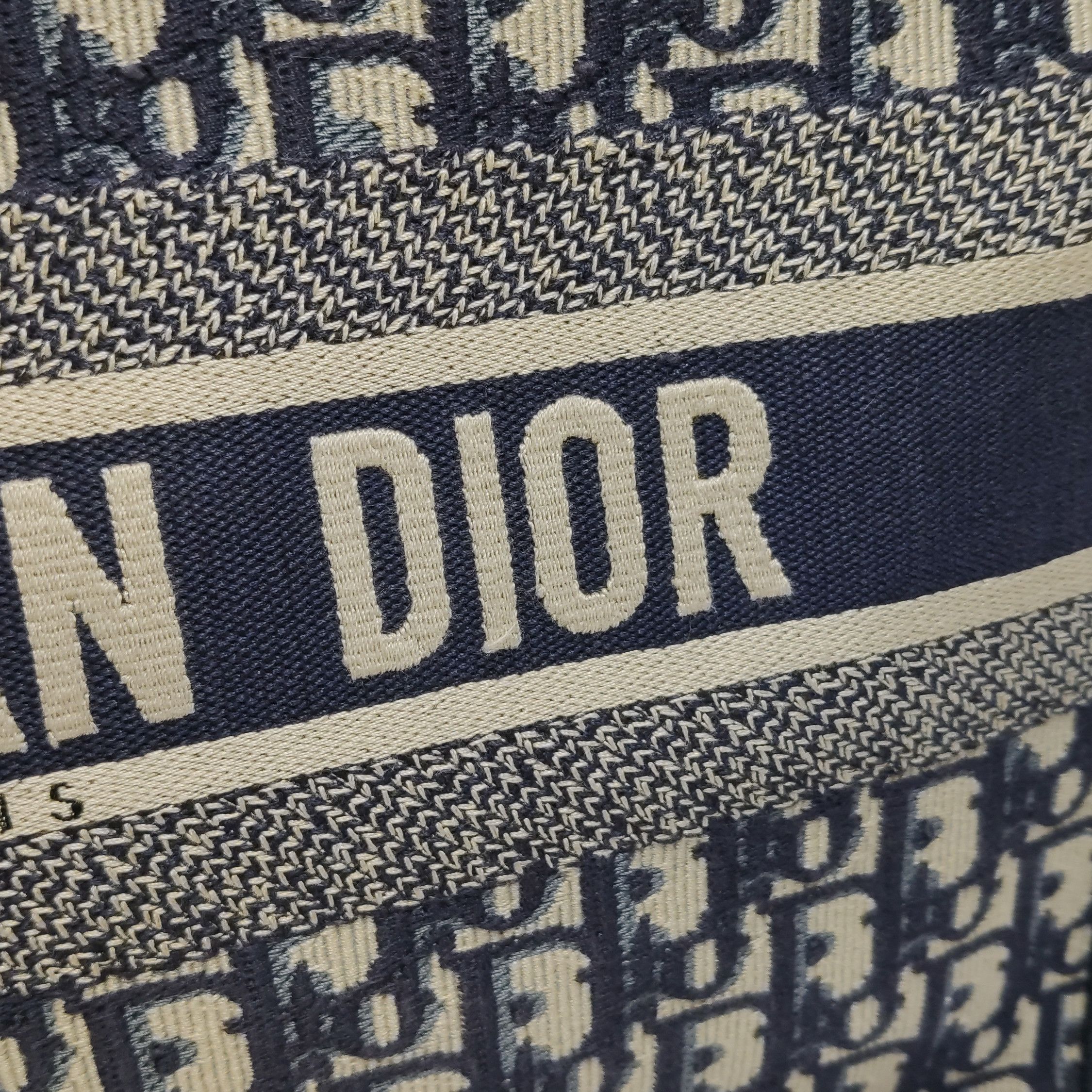 Dior Dior Women os Tote Bags Size ONE SIZE - 11 Thumbnail