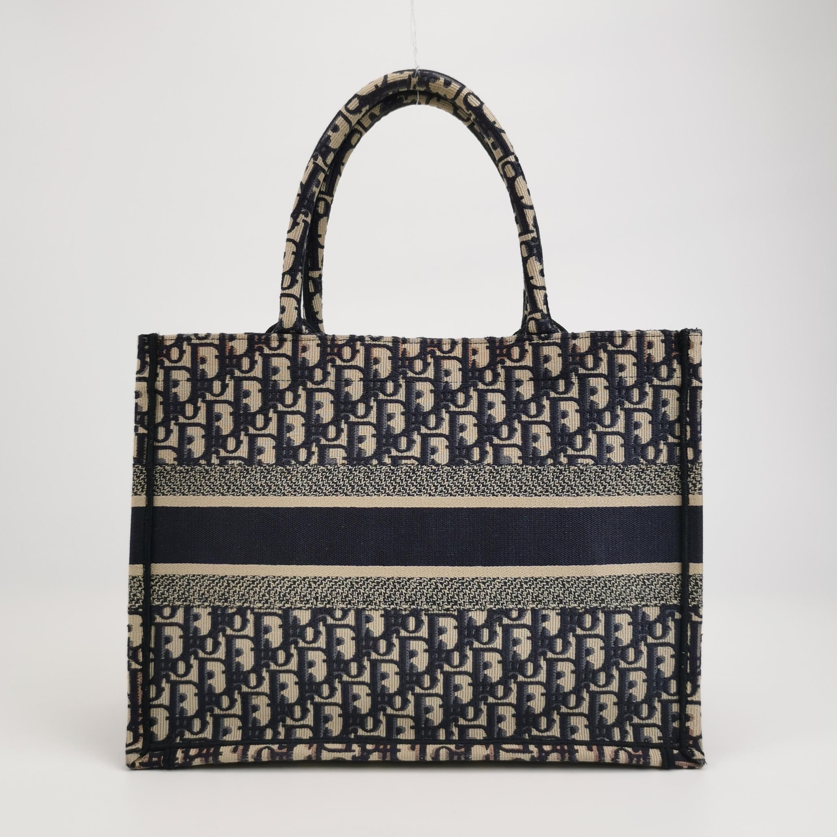 Dior Dior Women os Tote Bags Size ONE SIZE - 5 Thumbnail