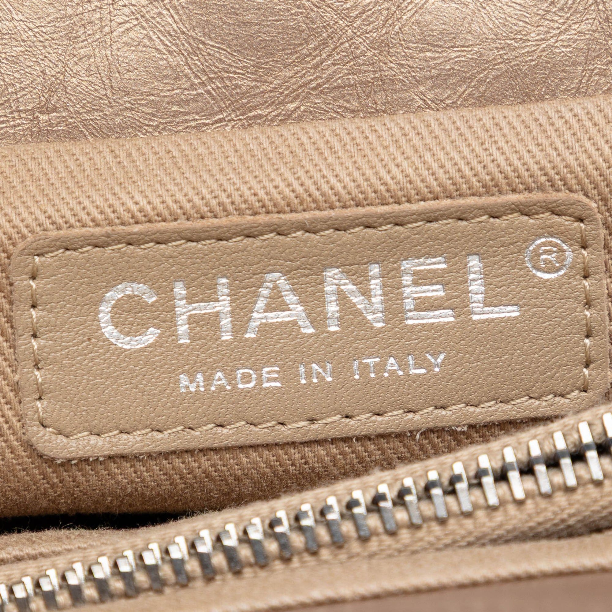 Chanel Quilted Aged Calfskin Reissue 2.55 Tote Size ONE SIZE - 5 Thumbnail