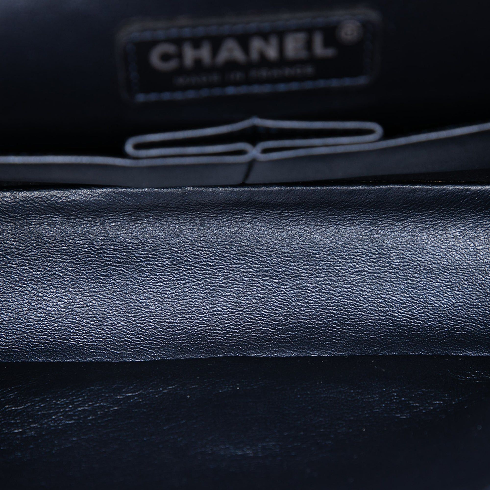 Chanel Medium Classic Lambskin Double Flap Size ONE SIZE - 4 Thumbnail