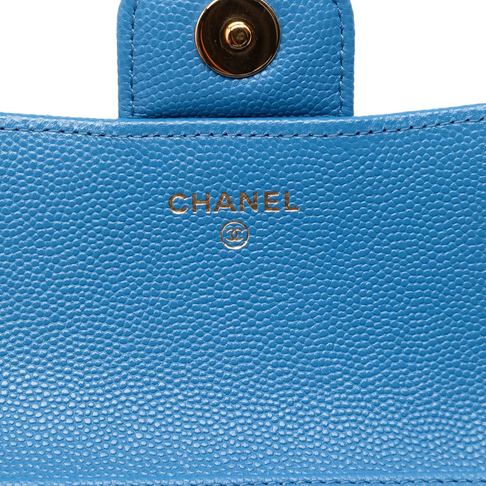 Chanel CC Quilted Caviar Sunglasses Case with Chain Size ONE SIZE - 5 Thumbnail