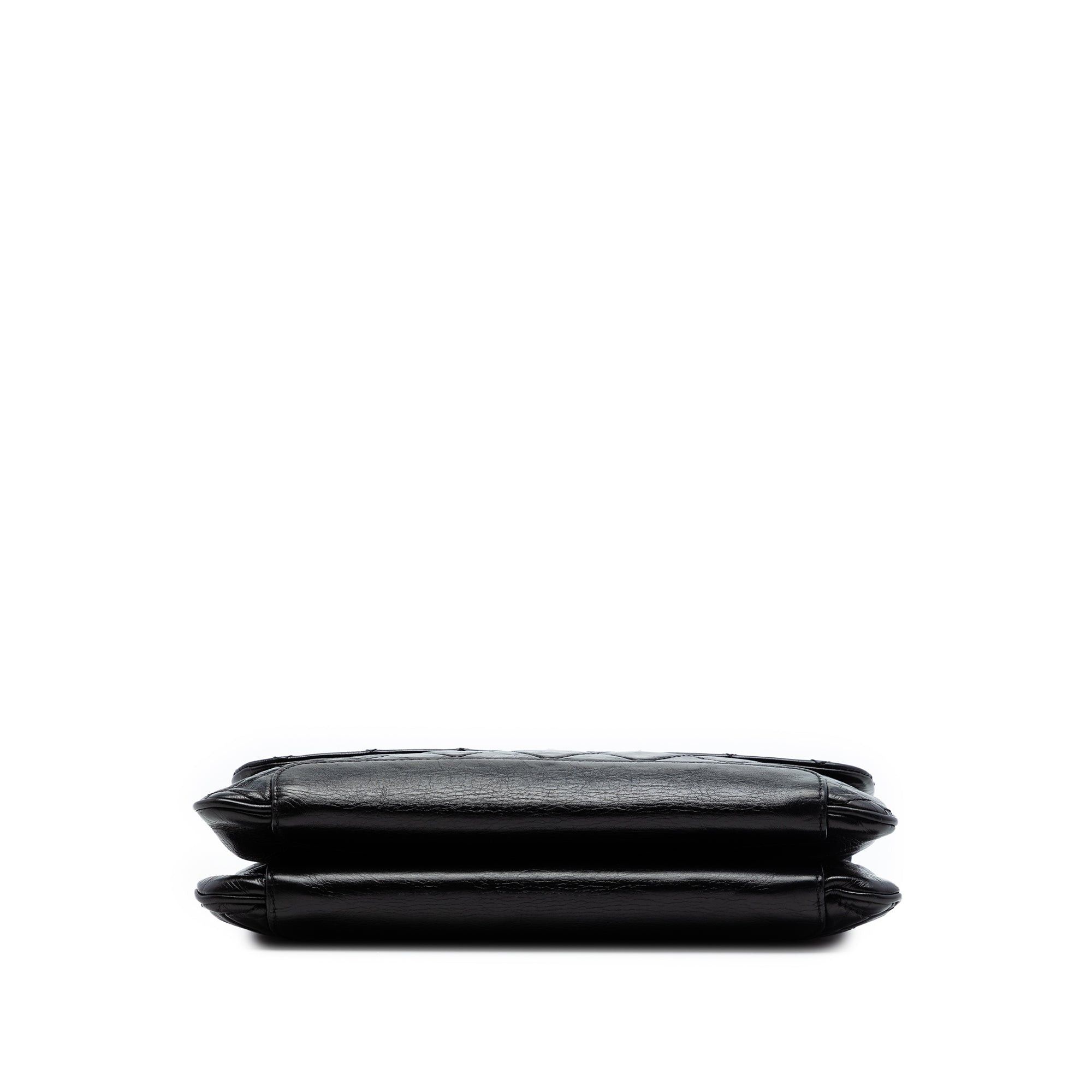 Chanel CC Quilted Glazed Calfskin Flap Size ONE SIZE - 3 Thumbnail