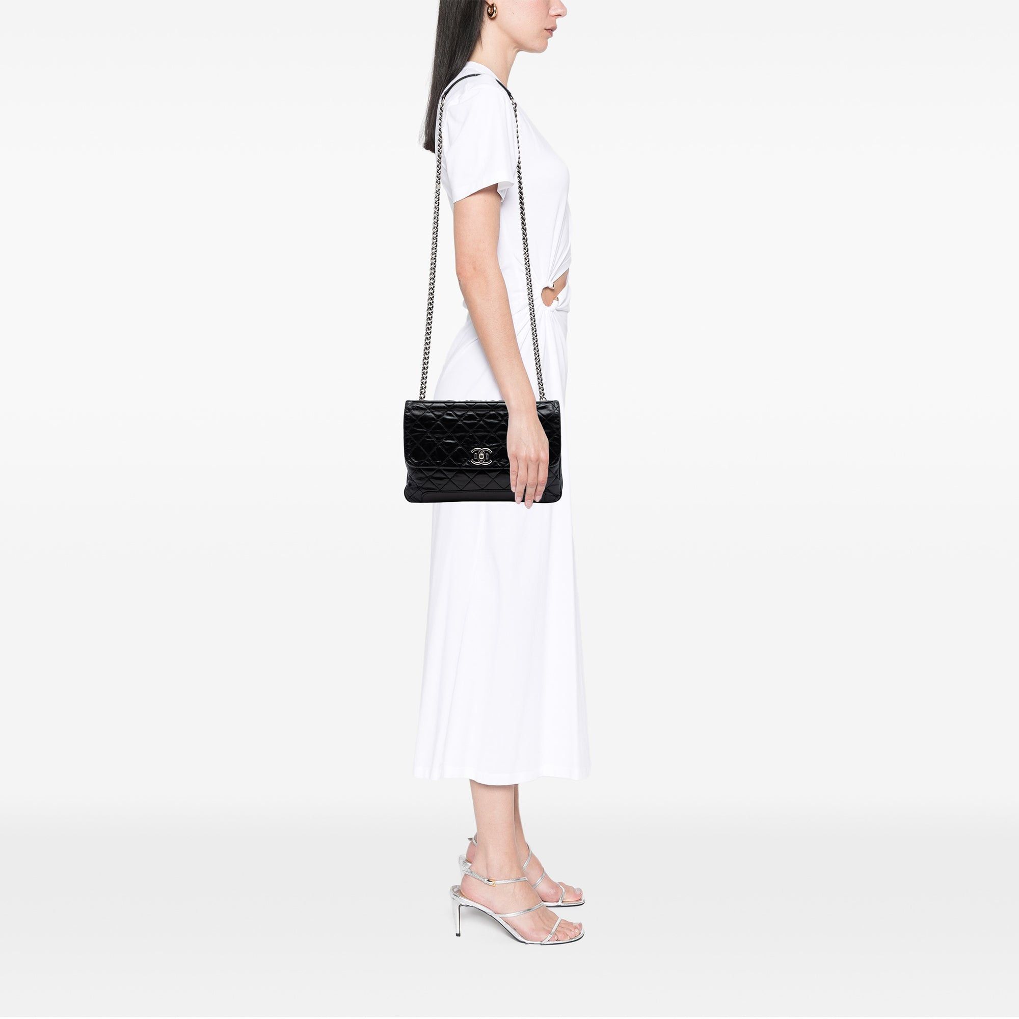 Chanel CC Quilted Glazed Calfskin Flap Size ONE SIZE - 6 Thumbnail