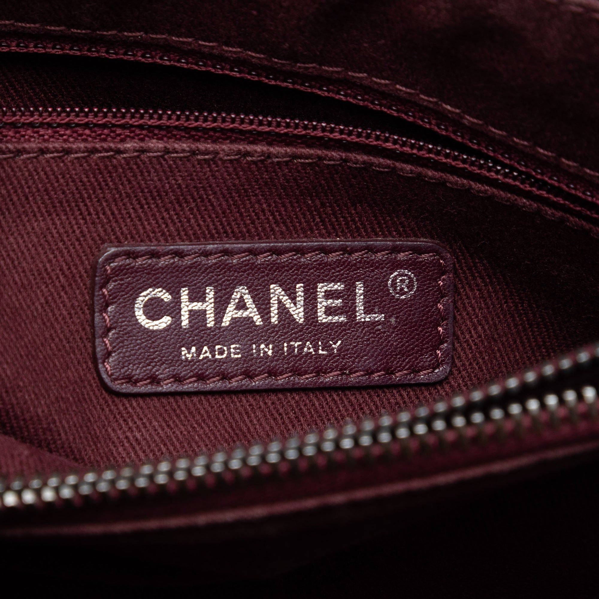 Chanel CC Quilted Glazed Calfskin Flap Size ONE SIZE - 5 Thumbnail