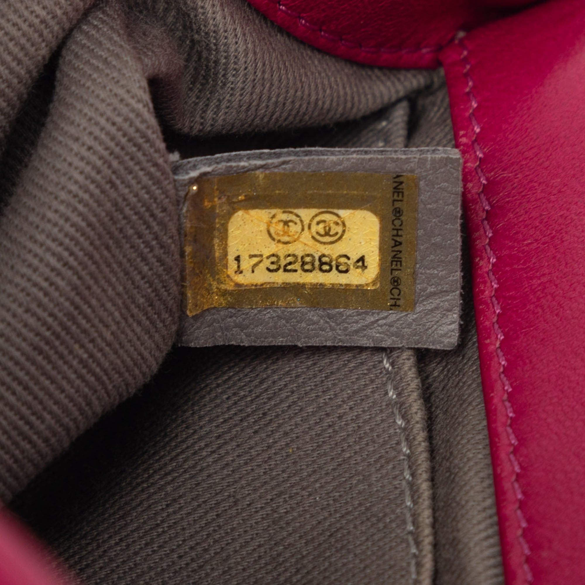 Chanel Small Quilted Velvet Boy Flap Size ONE SIZE - 6 Thumbnail
