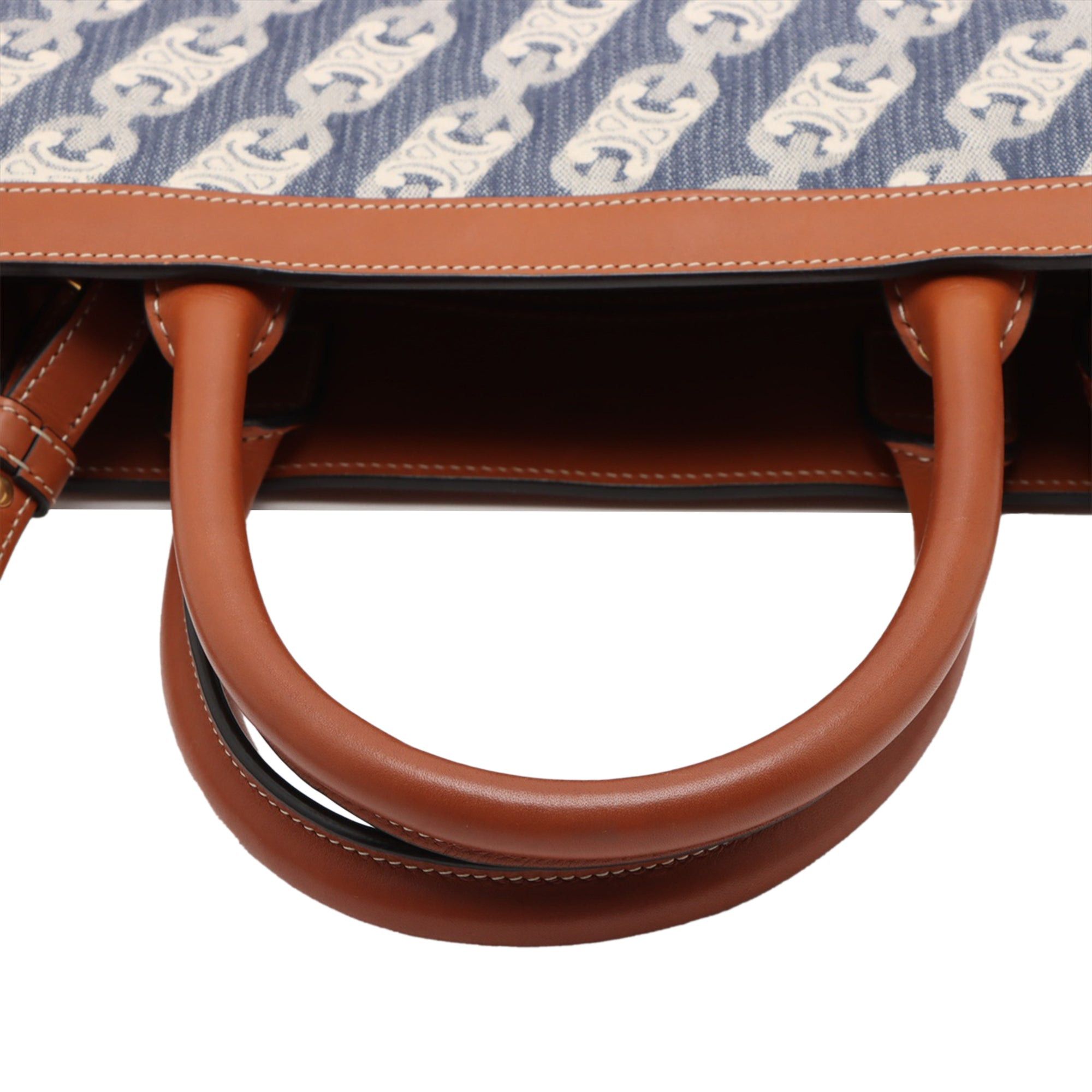 Celine Small Triomphe Canvas Maillon Vertical Cabas Satchel Size ONE SIZE - 9 Thumbnail