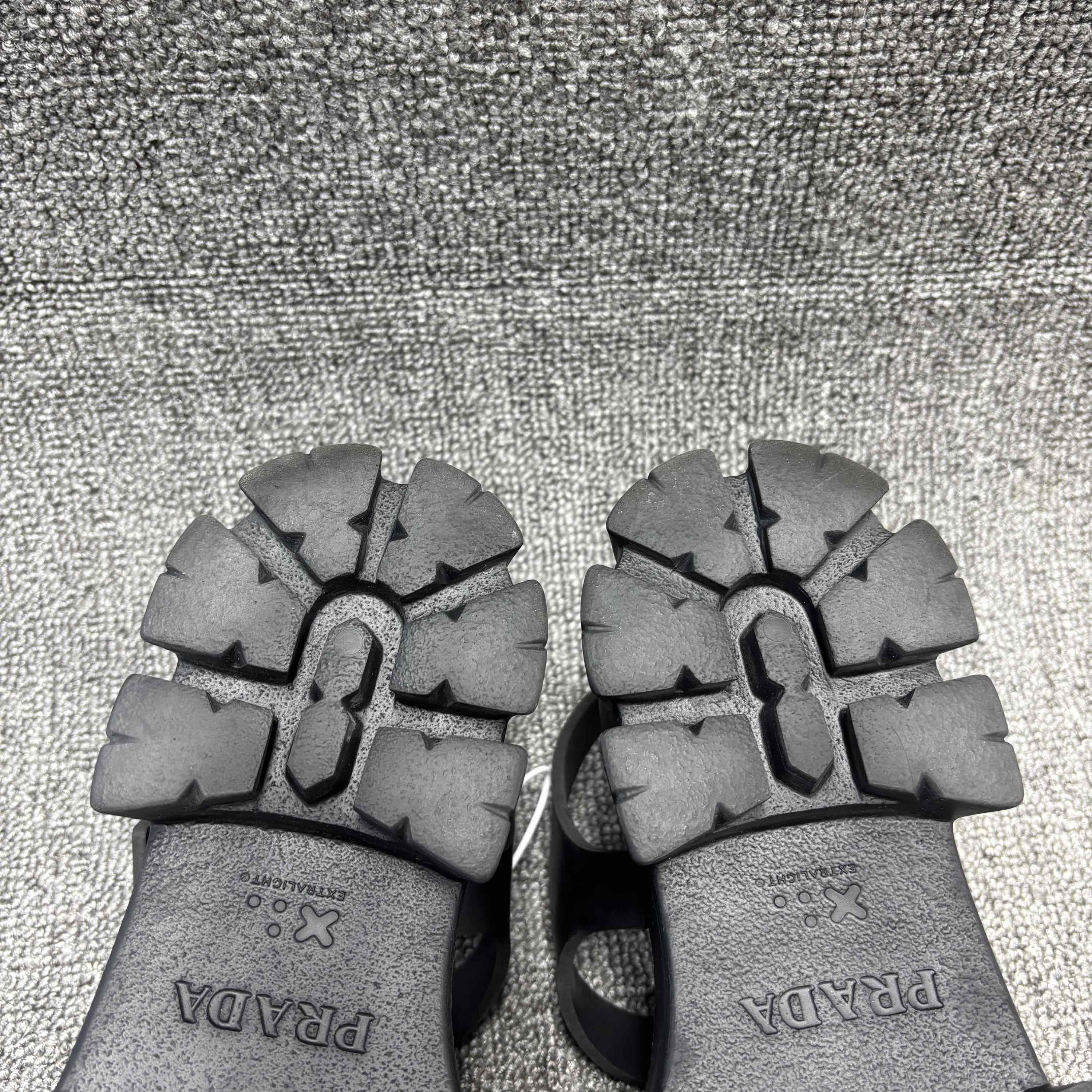 Prada Prada Monolith Sandals Size 40 Size US 10 / IT 40 - 11 Thumbnail