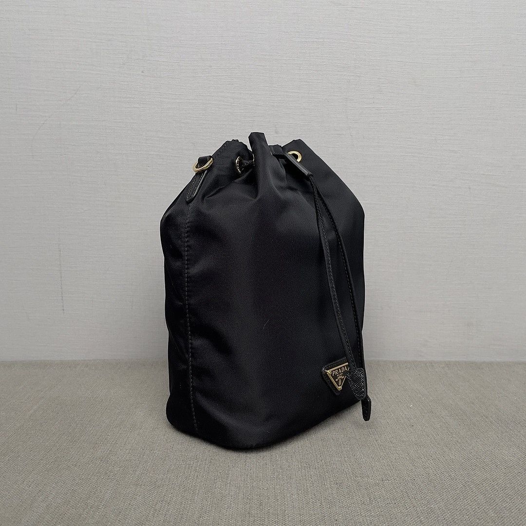 Prada Prada Re-Nylon Drawstring Bucket Bag One Size Size ONE SIZE - 7 Thumbnail