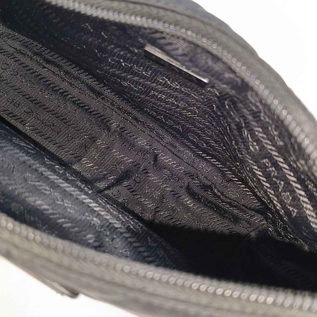 Prada Prada Re-Edition 2000 Nylon Shoulder Bag Size ONE SIZE - 6 Thumbnail