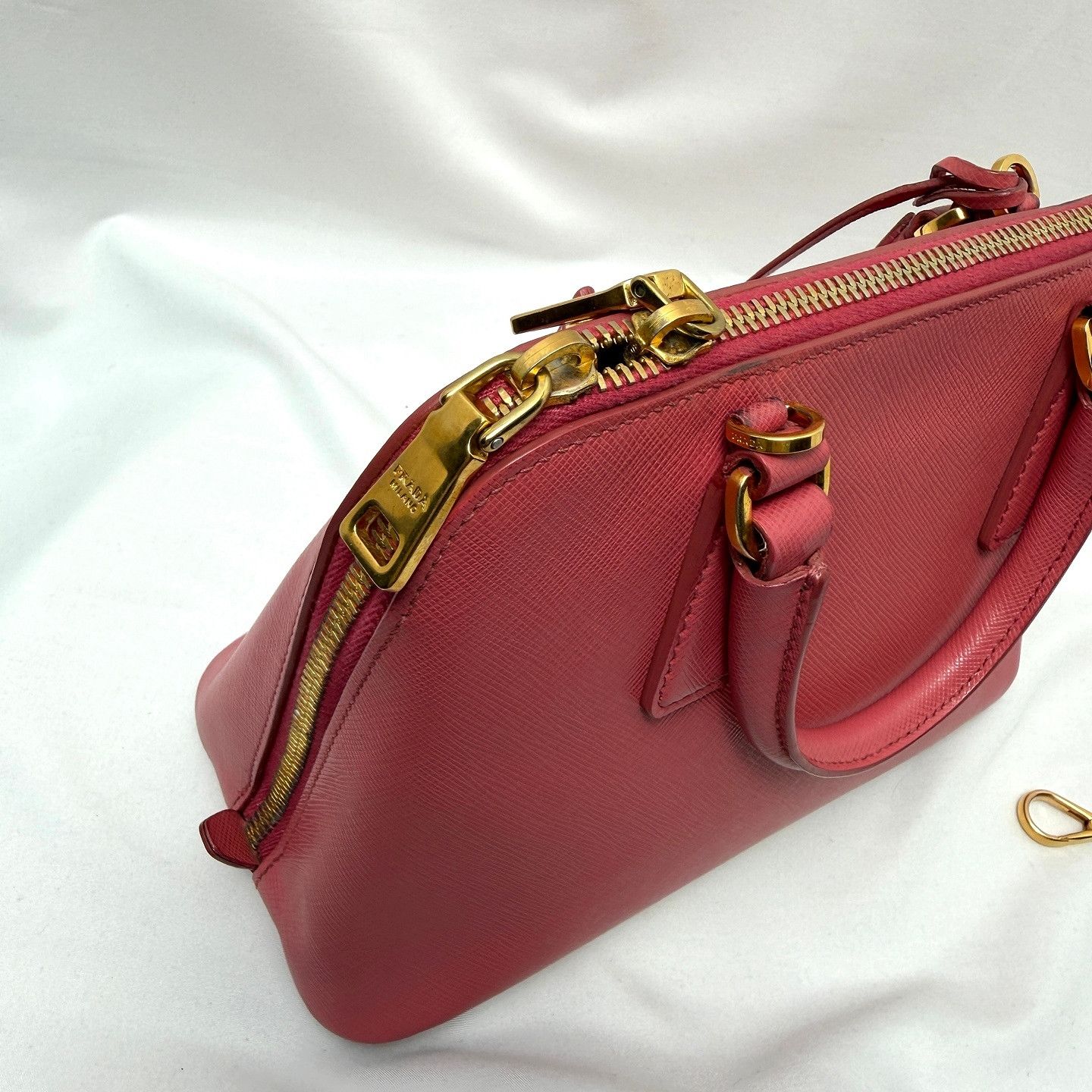 Prada Prada Pink Saffiano Handle Bag Size ONE SIZE - 9 Thumbnail