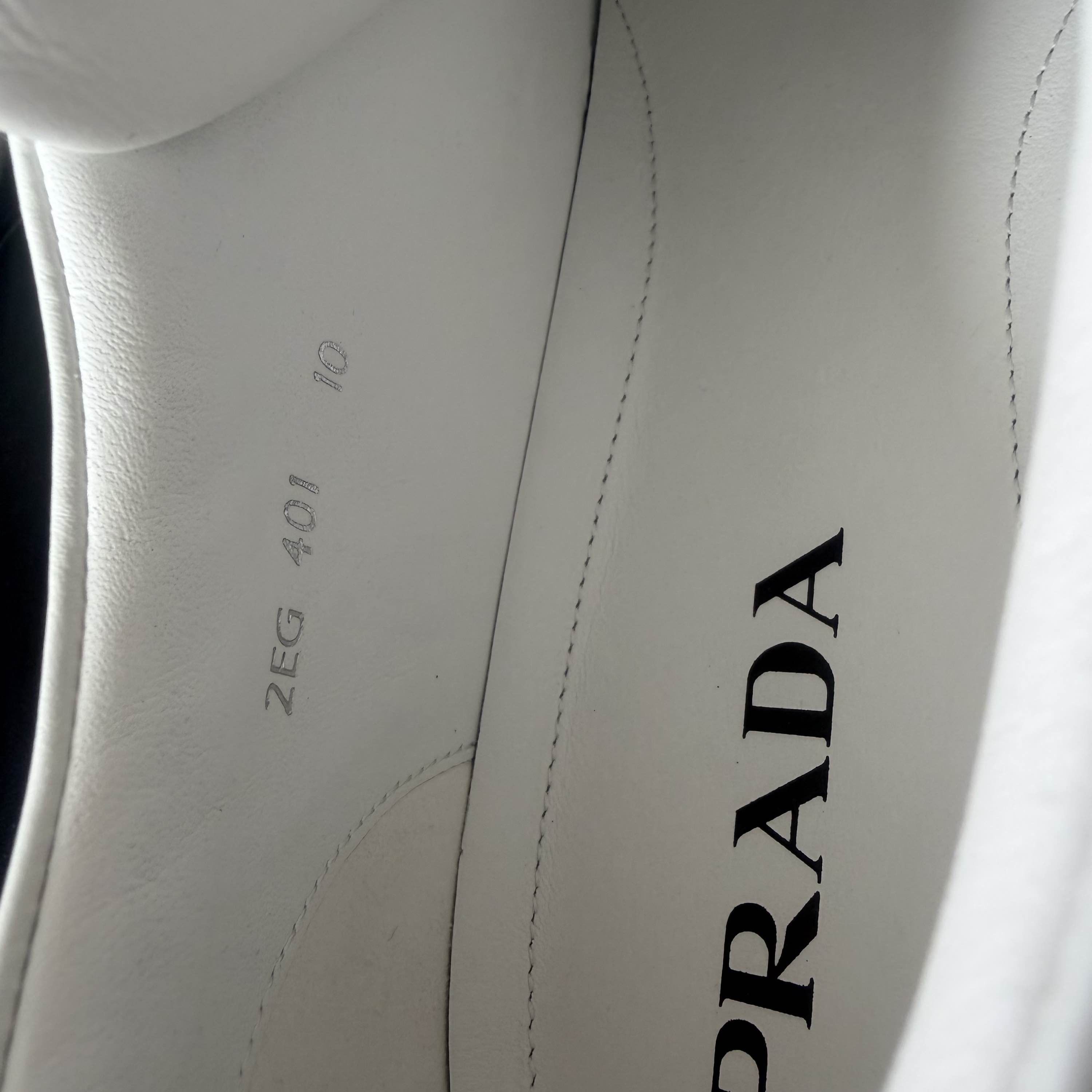 Prada Prada Suede Panel Low-Top Sneakers US 11 Size US 11 / EU 44 - 5 Thumbnail