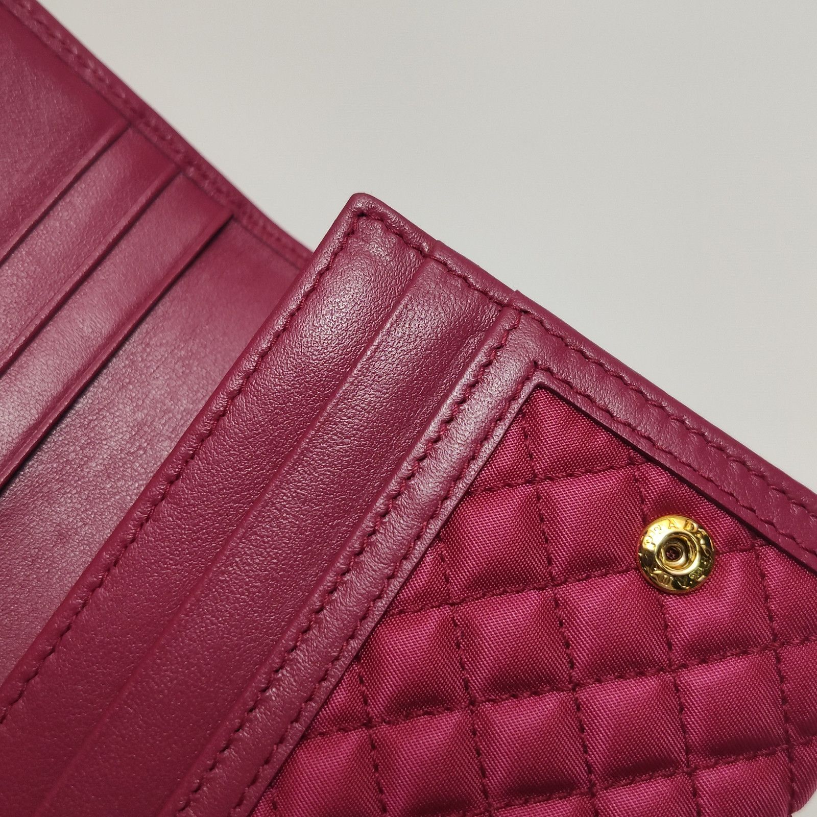 Prada Prada Quilted Tessuto Long Wallet ONE SIZE Size ONE SIZE - 12 Thumbnail
