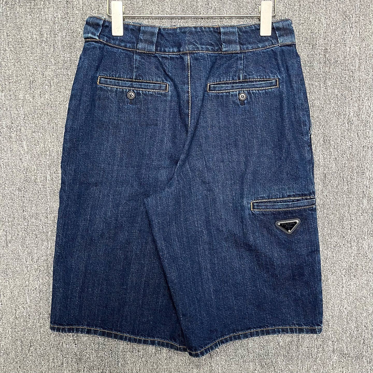 Prada Prada Metal Triangle Logo Denim Shorts Size 30 Size US 40 / EU 56 - 2 Thumbnail