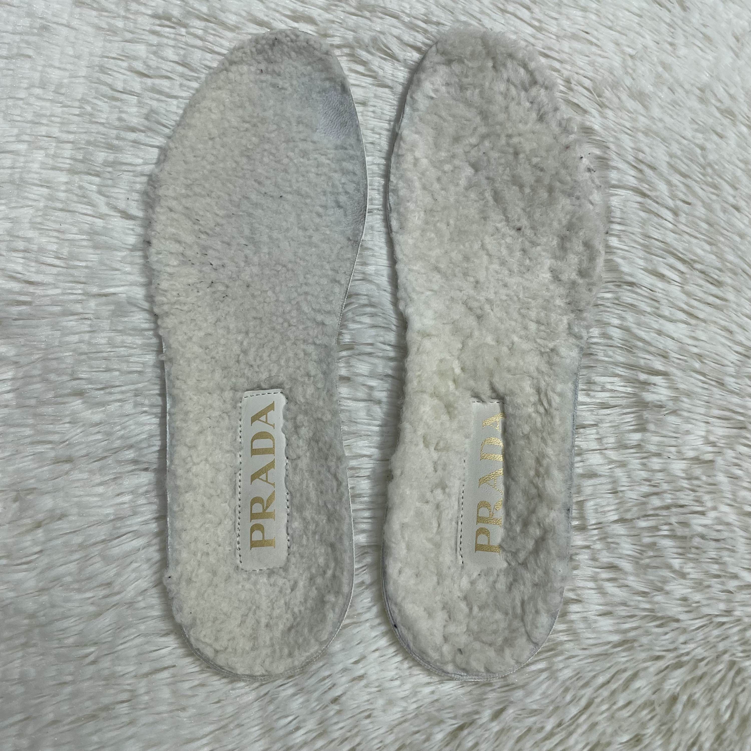 Prada Prada Suede Shearling Mules Size 38.5 Size US 8.5 / IT 38.5 - 12 Thumbnail