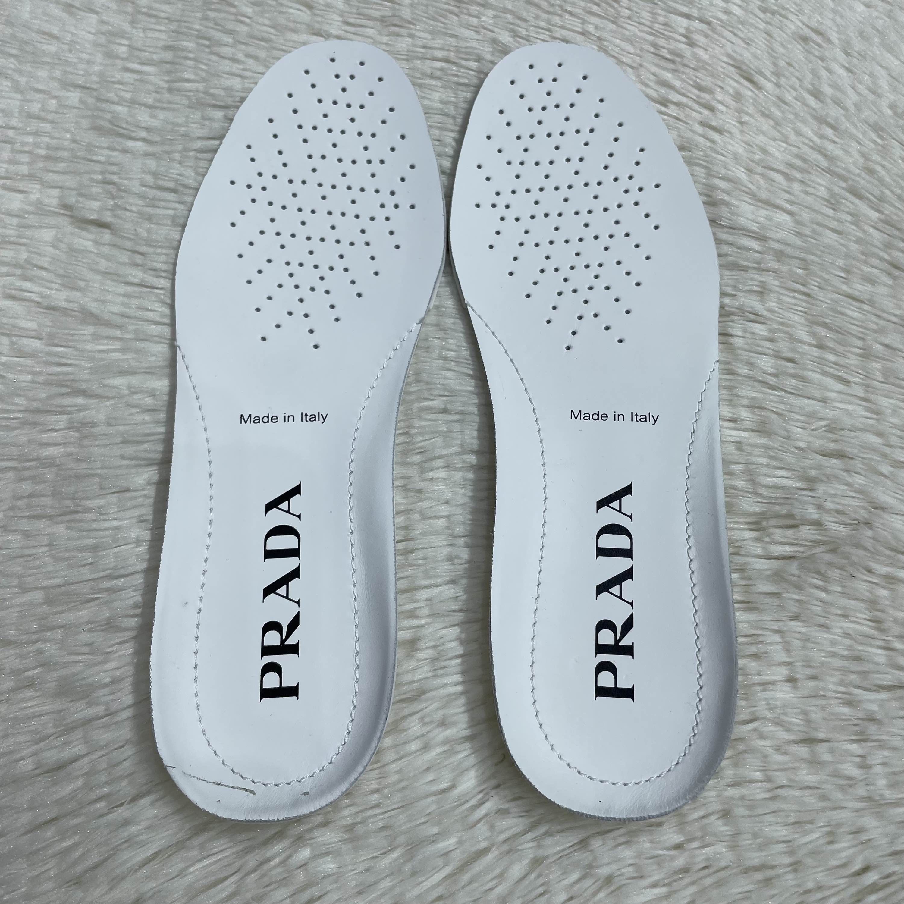 Prada Prada Downtown Leather Sneakers Yellow Size 36.5 Size US 6.5 / IT 36.5 - 12 Thumbnail