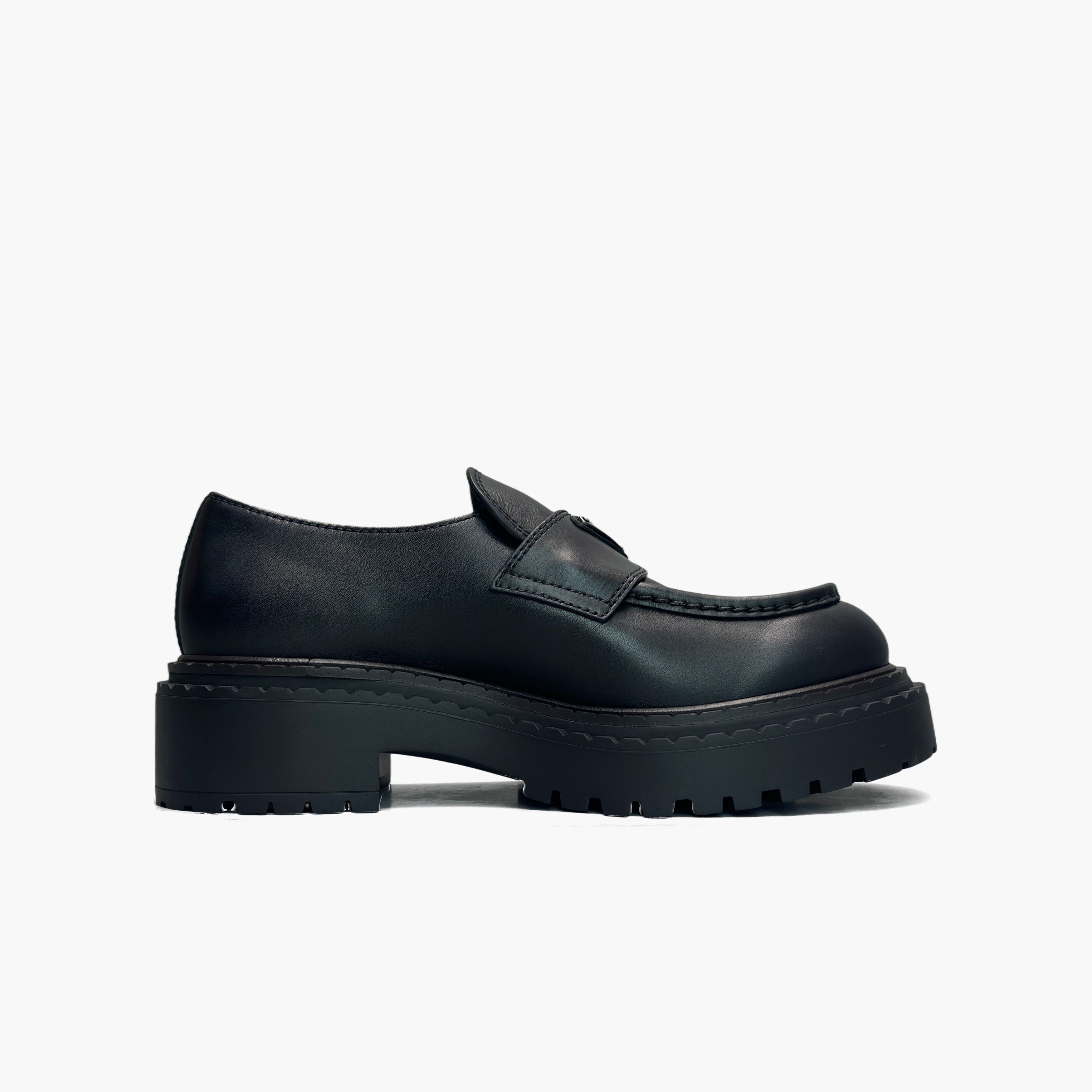 Prada Prada Logo Leather Loafers Size US 7 / EU 40 Size US 7 / EU 40 - 2 Thumbnail