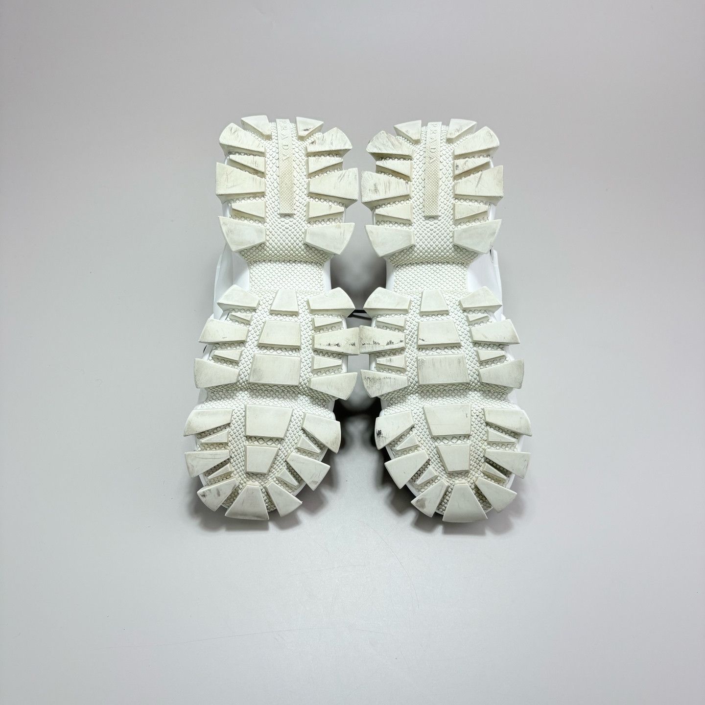 Prada Prada Cloudbust Thunder Sneakers Size 38.5 Size US 8.5 / IT 38.5 - 4 Thumbnail