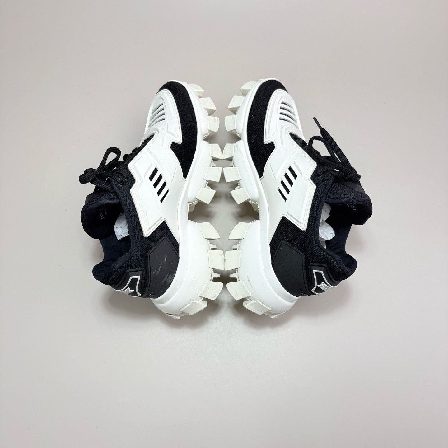 Prada Prada Cloudbust Thunder Sneakers Size 38.5 Size US 8.5 / IT 38.5 - 6 Thumbnail