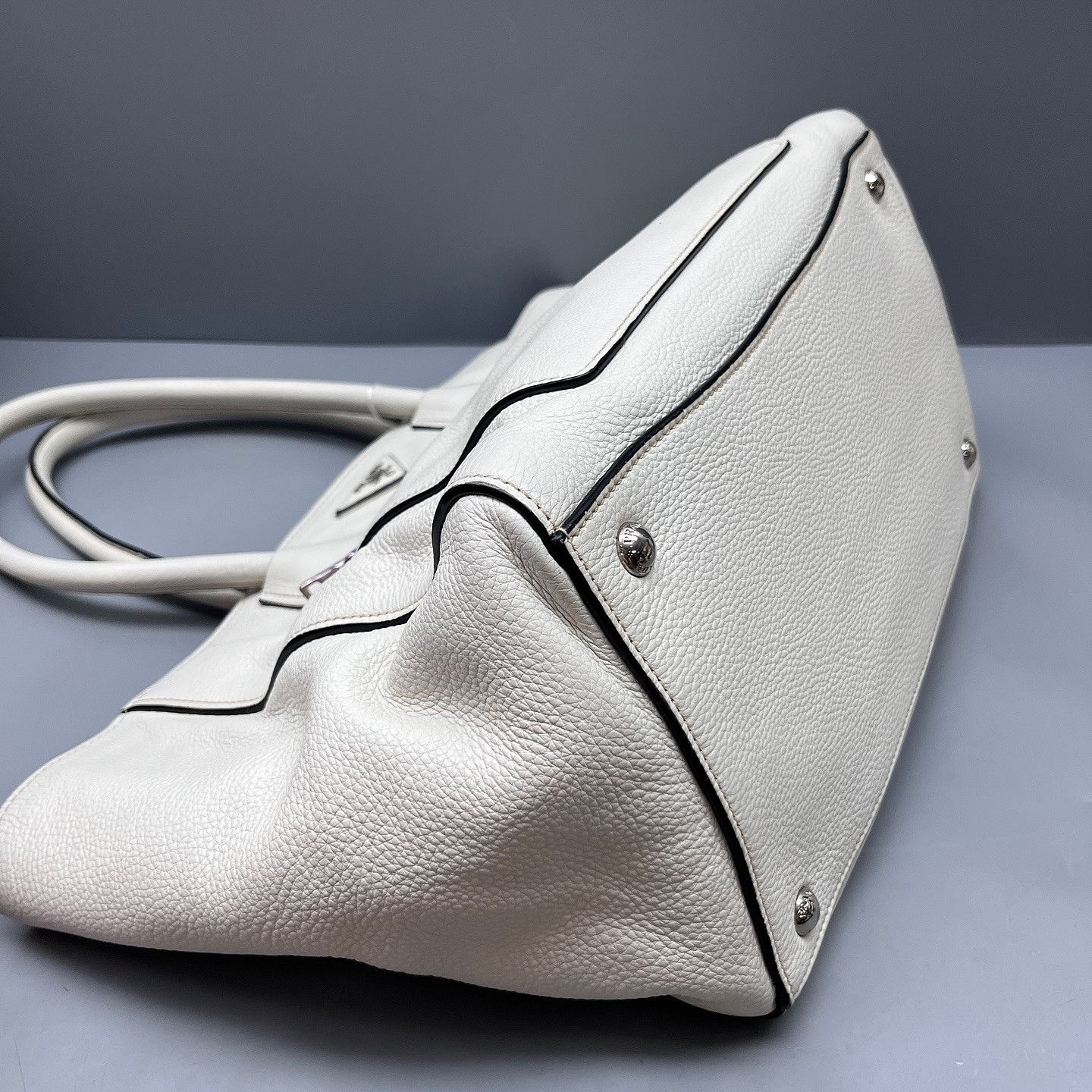 Prada Prada Pebbled Leather Triangle Logo Tote Bag Size ONE SIZE - 7 Thumbnail
