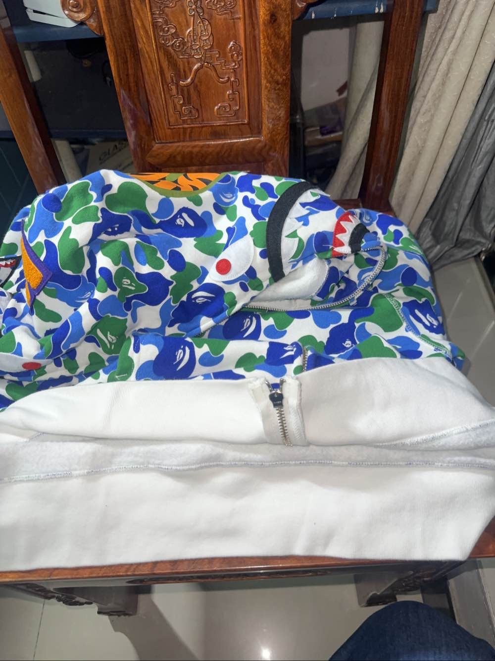 Bape A Bathing Ape Camo Shark Hoodie Size L Size US L / EU 52-54 / 3 - 8 Thumbnail