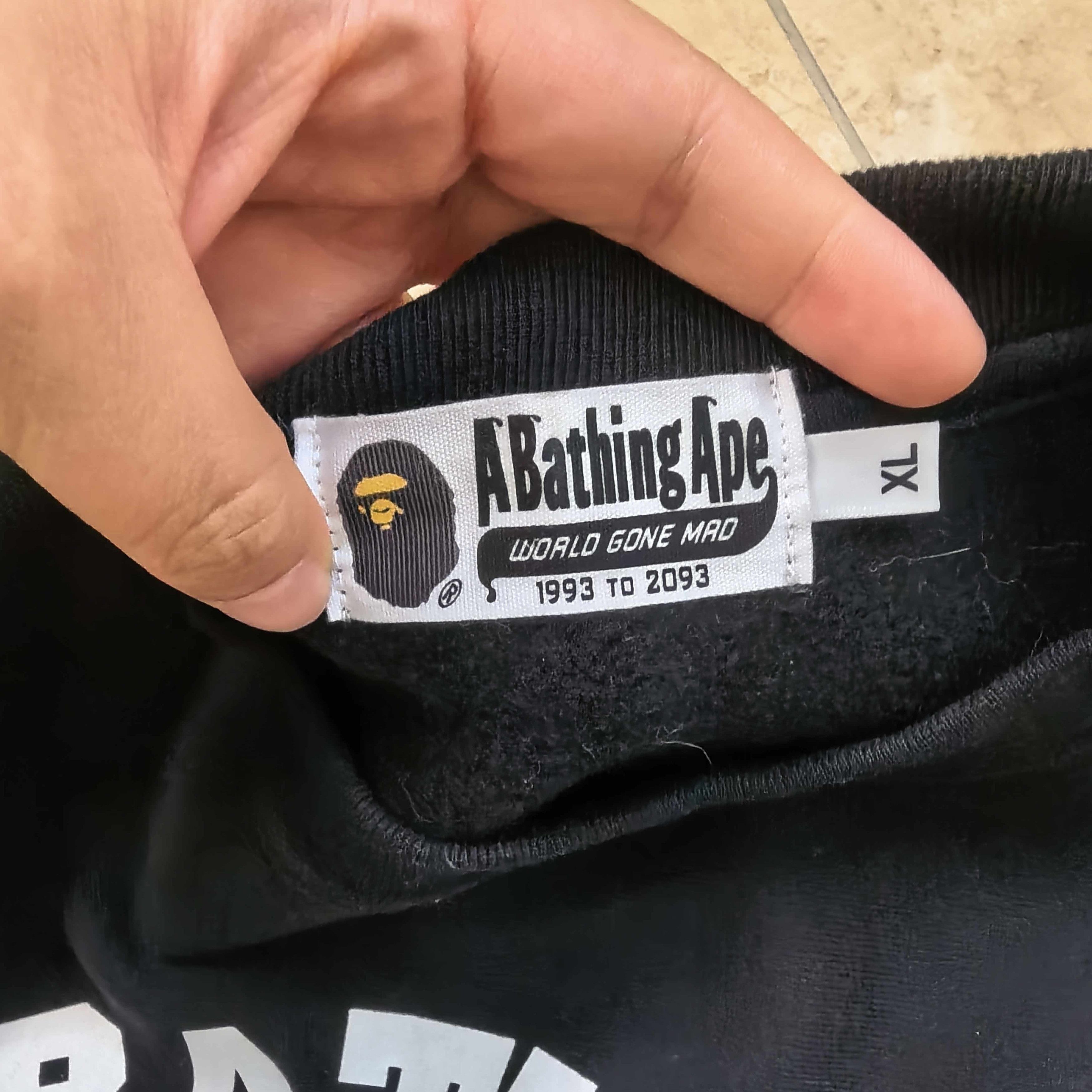 Bape A BATHING APE Logo Sweatshirt Size XL Size US XL / EU 56 / 4 - 3 Thumbnail