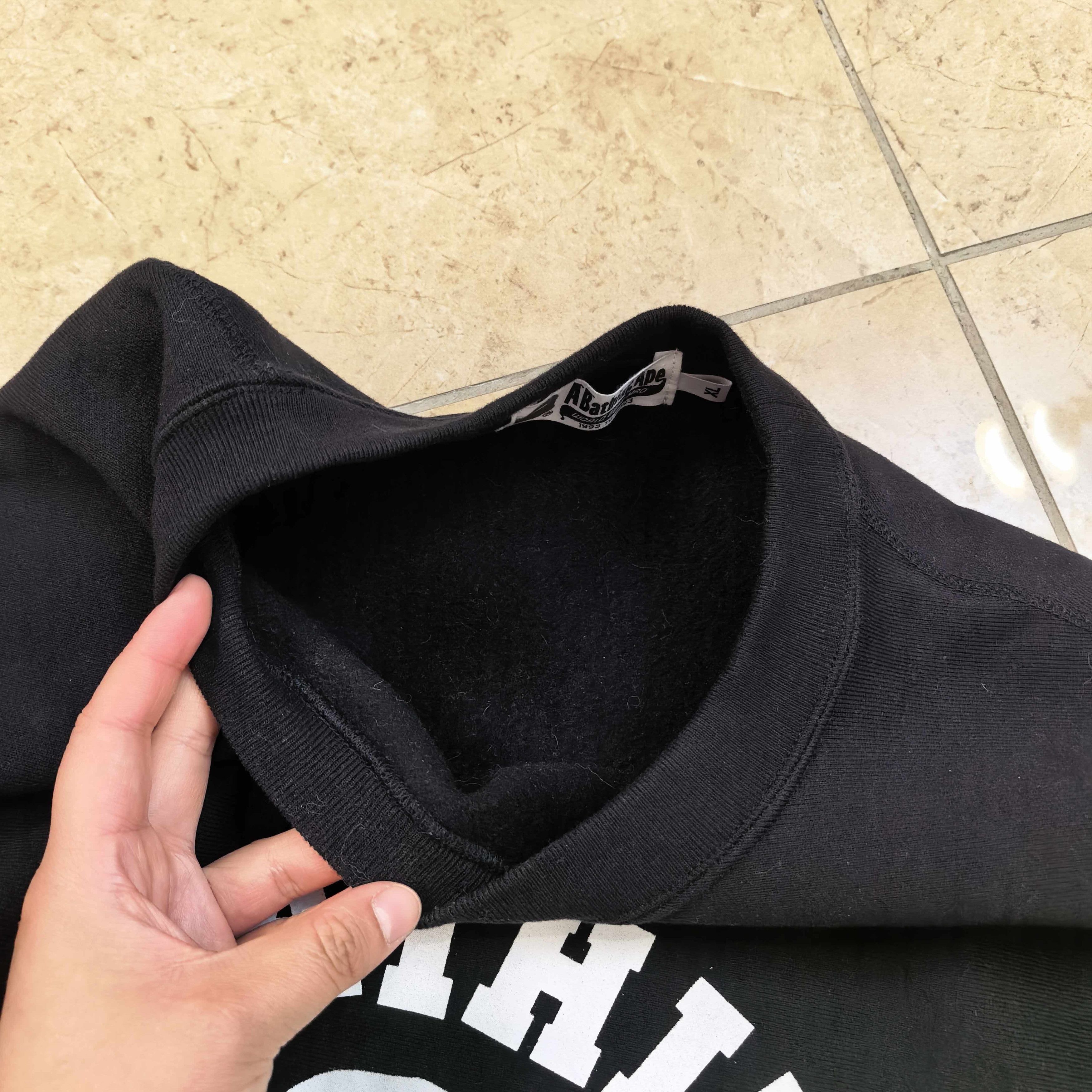Bape A BATHING APE Logo Sweatshirt Size XL Size US XL / EU 56 / 4 - 7 Thumbnail