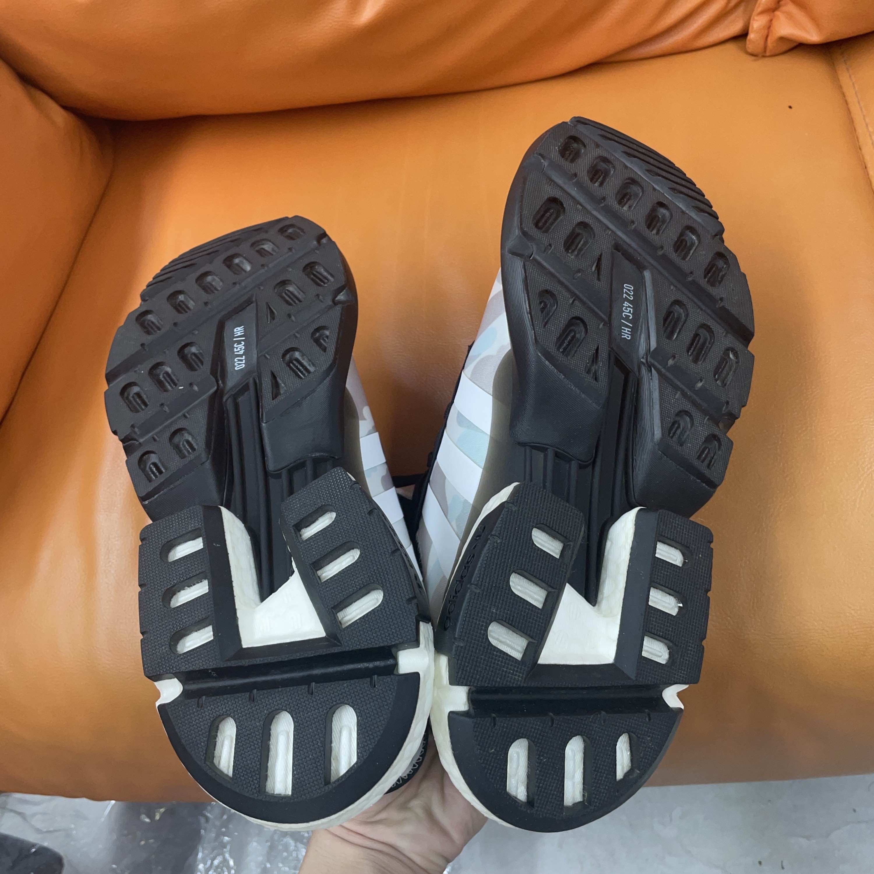 Adidas adidas x BAPE x NEIGHBORHOOD POD-S3.1 Camo Sneakers US 8 Size US 8 / EU 41 - 4 Thumbnail