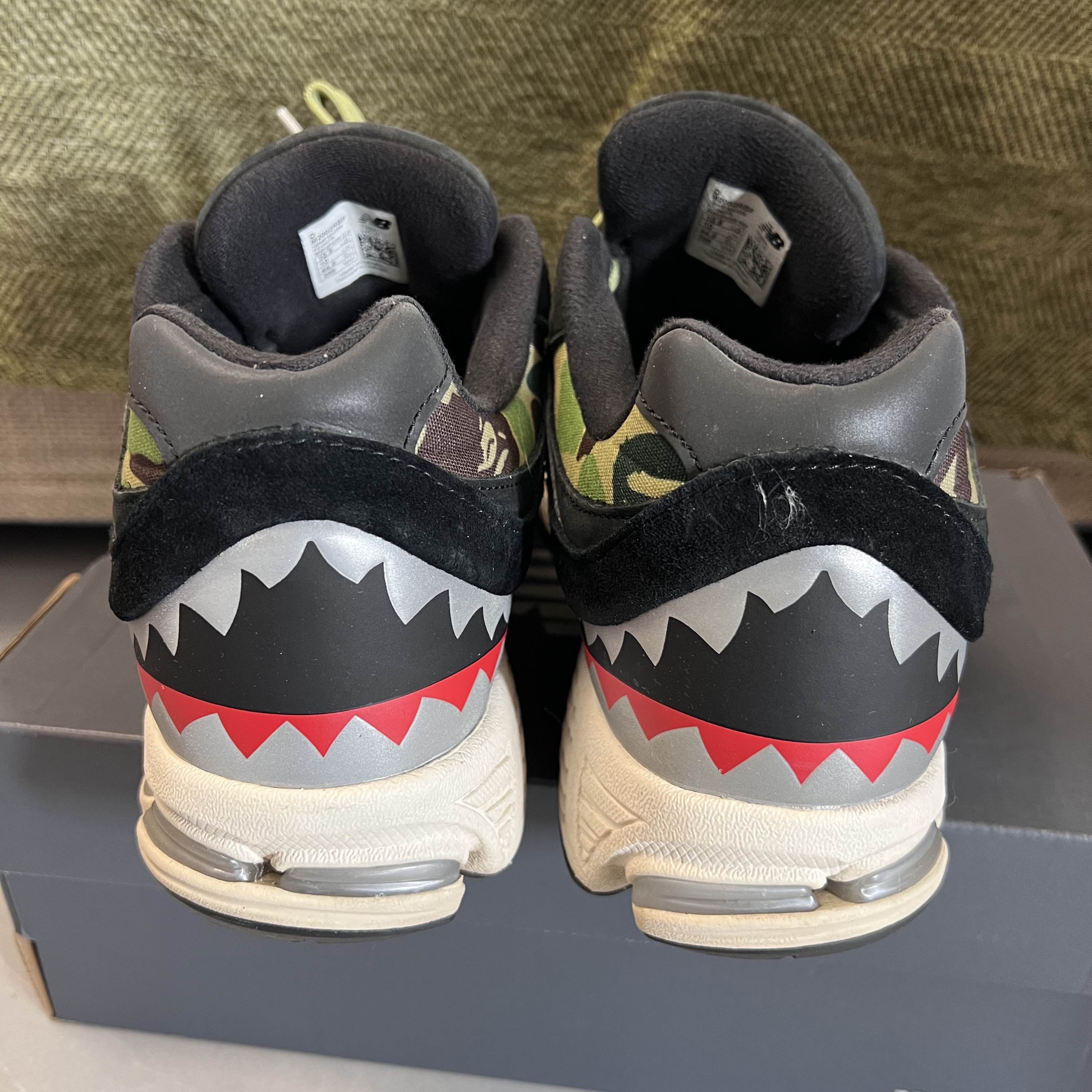 New Balance A BATHING APE x New Balance 2002R Shark Sneakers US 10.5 Size US 10.5 / EU 43-44 - 3 Thumbnail