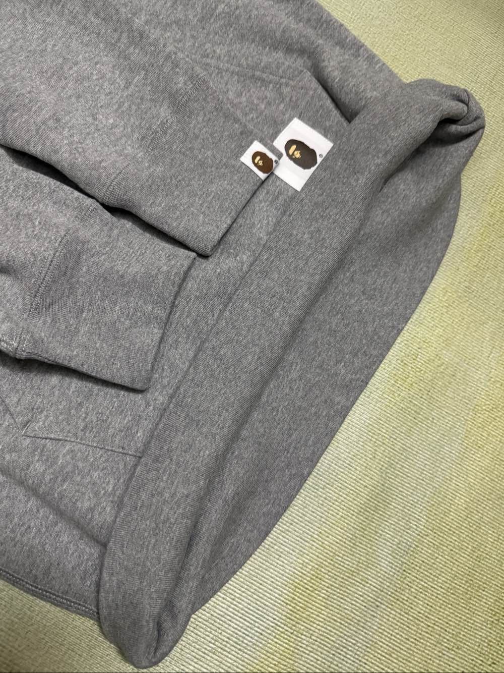 Bape A Bathing Ape Ape Head Hoodie Size M Size US M / EU 48-50 / 2 - 9 Thumbnail