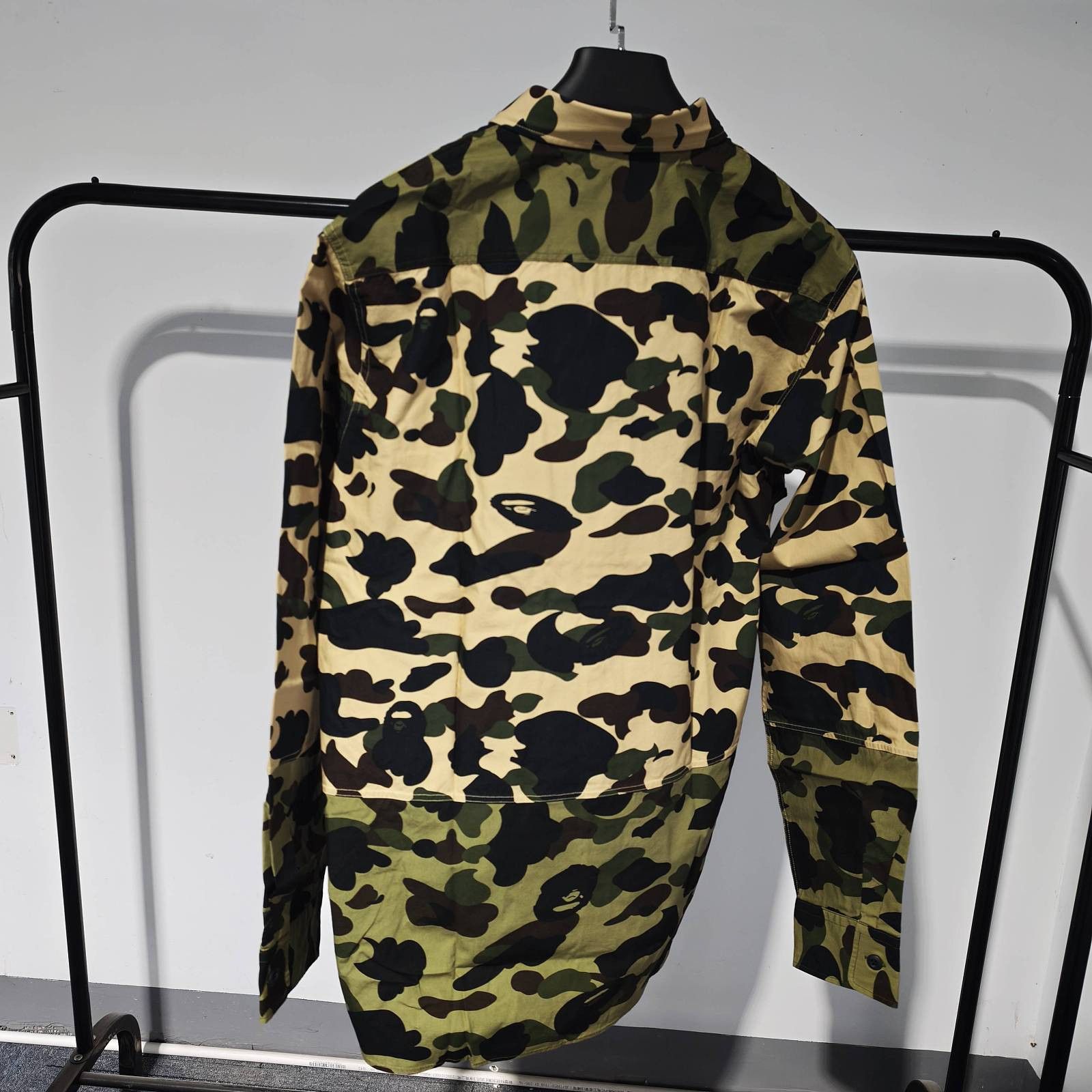 Bape A Bathing Ape 1st Camo Button Up Shirt Size XXL Size US XXL / EU 58 / 5 - 2 Thumbnail