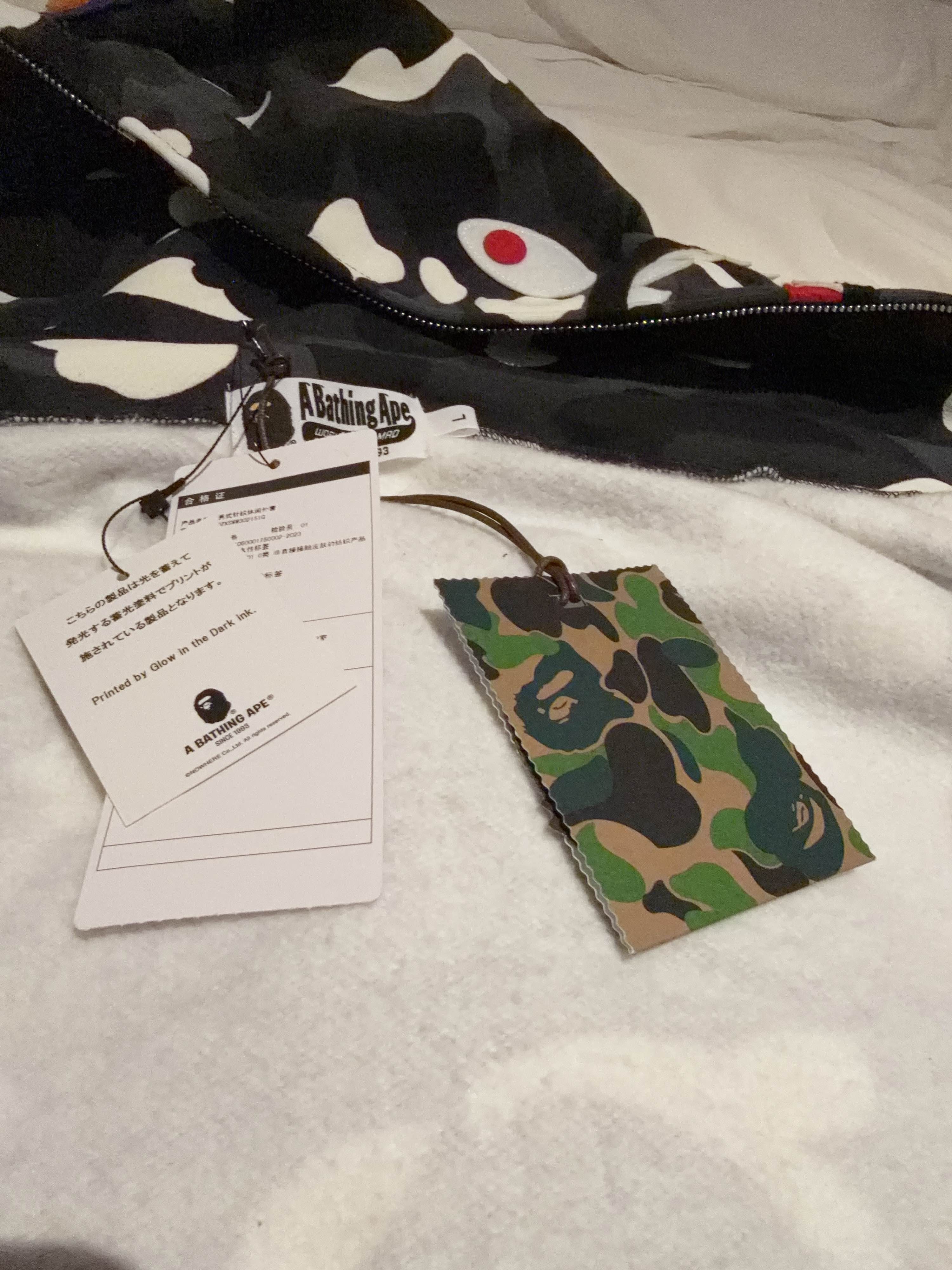 Bape A Bathing Ape Shark Camo Full Zip Hoodie Size L Size US L / EU 52-54 / 3 - 8 Thumbnail