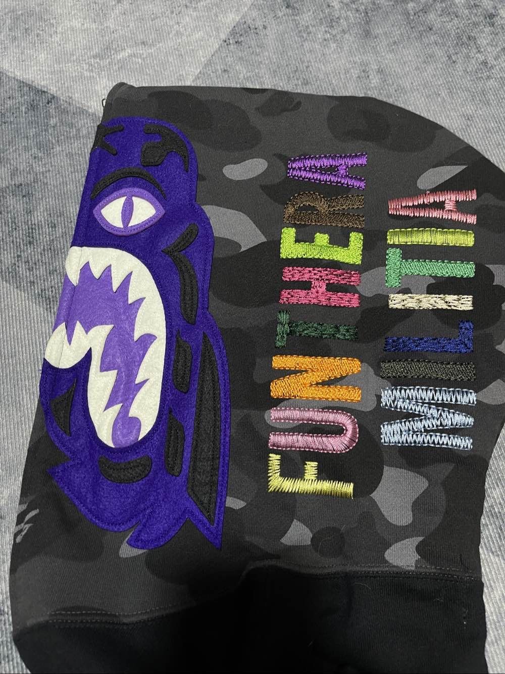 Bape A Bathing Ape Tiger Full Zip Hoodie Size L Size US L / EU 52-54 / 3 - 5 Thumbnail