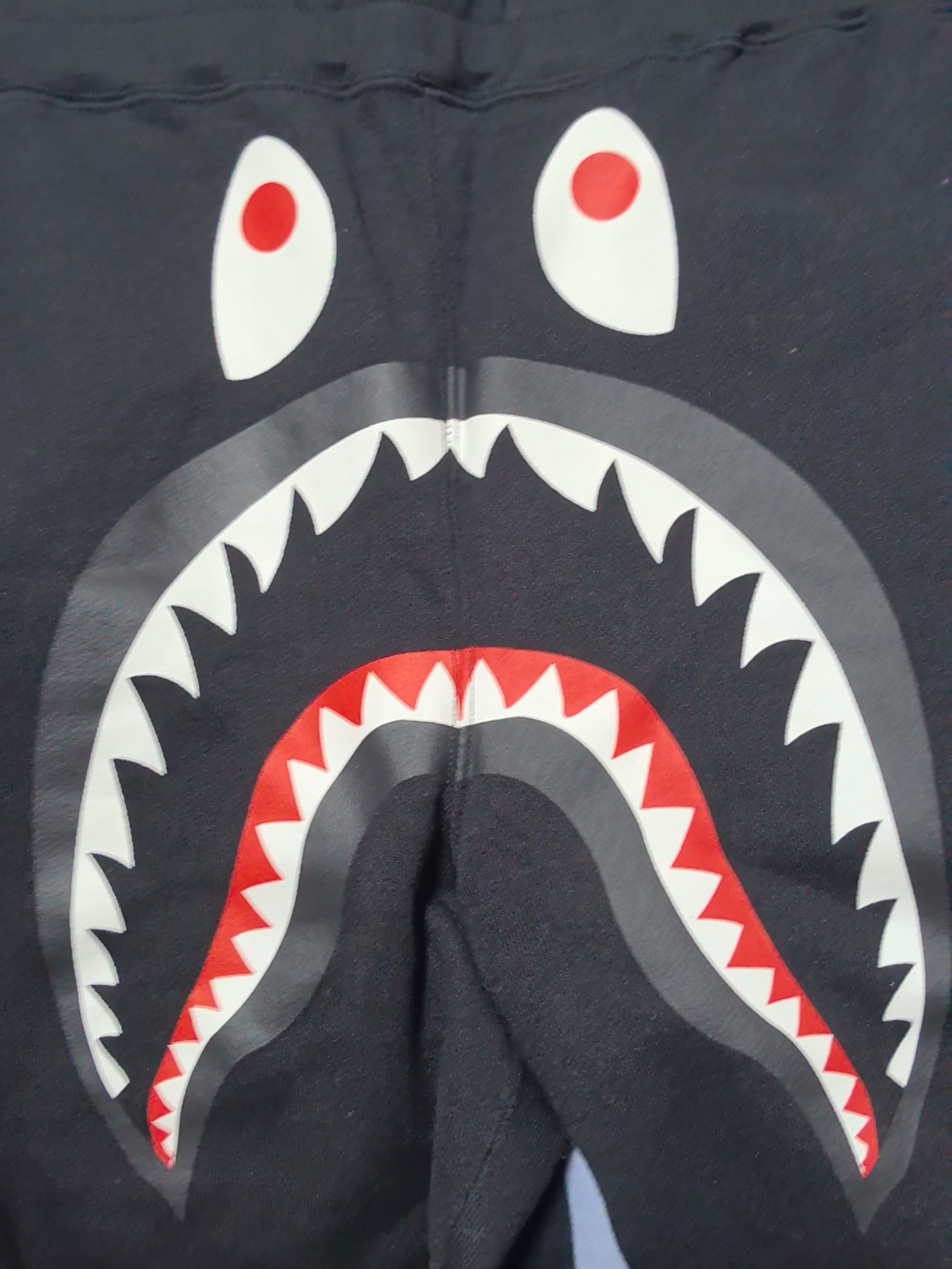 Bape A Bathing Ape Shark Print Sweat Shorts Black Size M Size US 32 / EU 48 - 5 Thumbnail