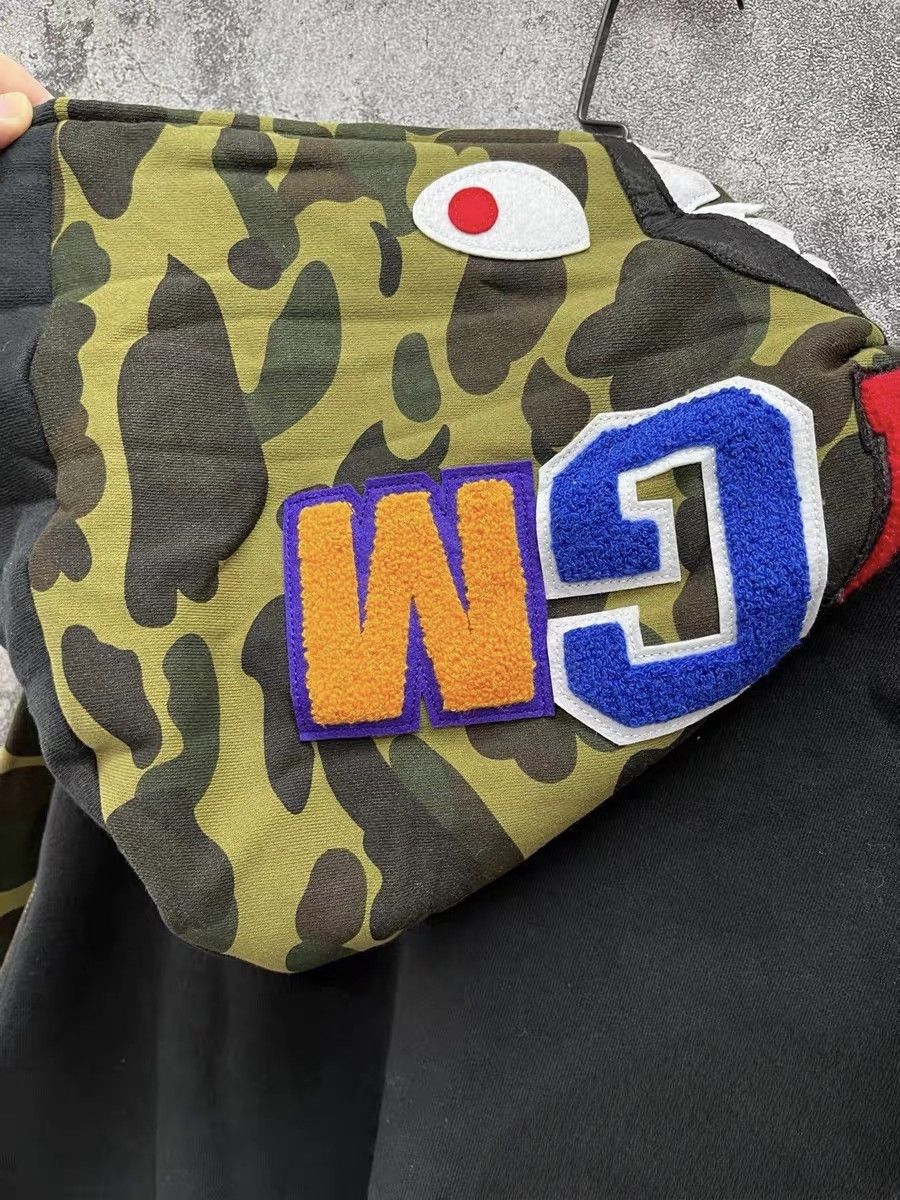 Bape A Bathing Ape Shark Camo Full Zip Hoodie Size L Size US L / EU 52-54 / 3 - 7 Thumbnail