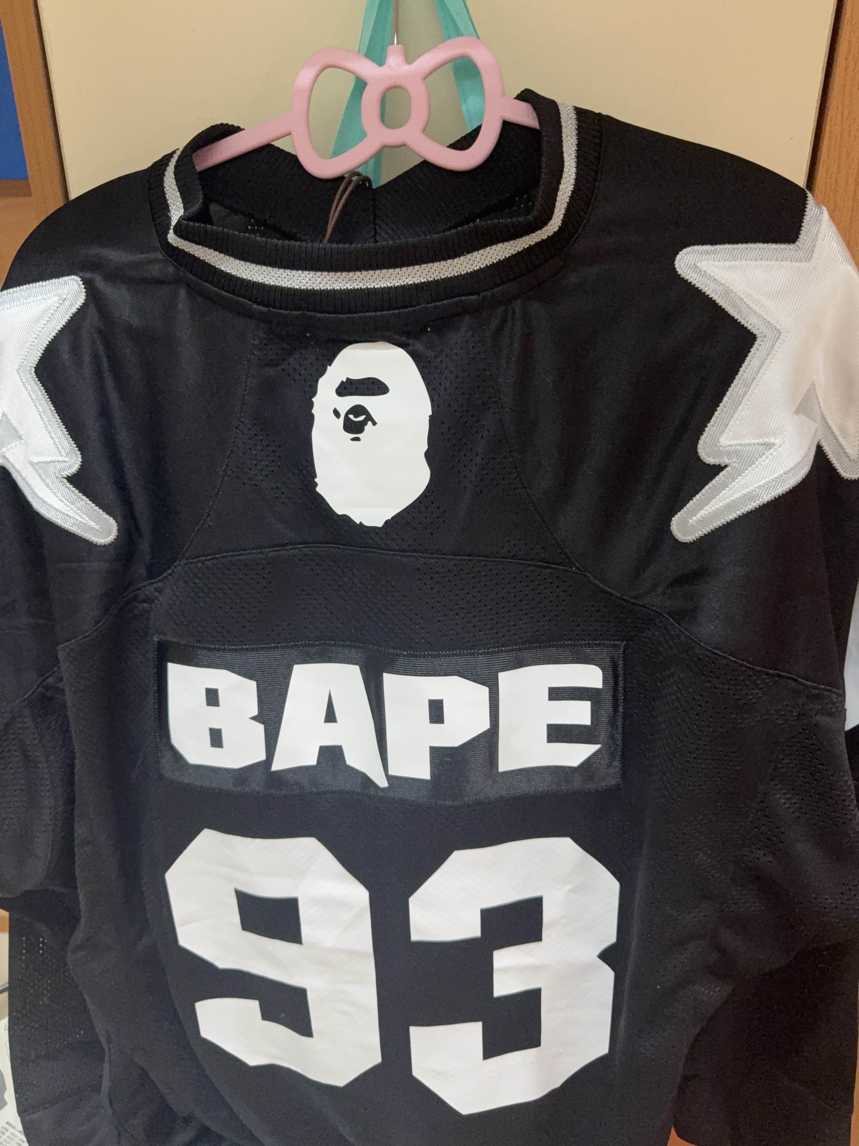Bape A Bathing Ape Graphic Football Jersey Size M Size US M / EU 48-50 / 2 - 2 Thumbnail